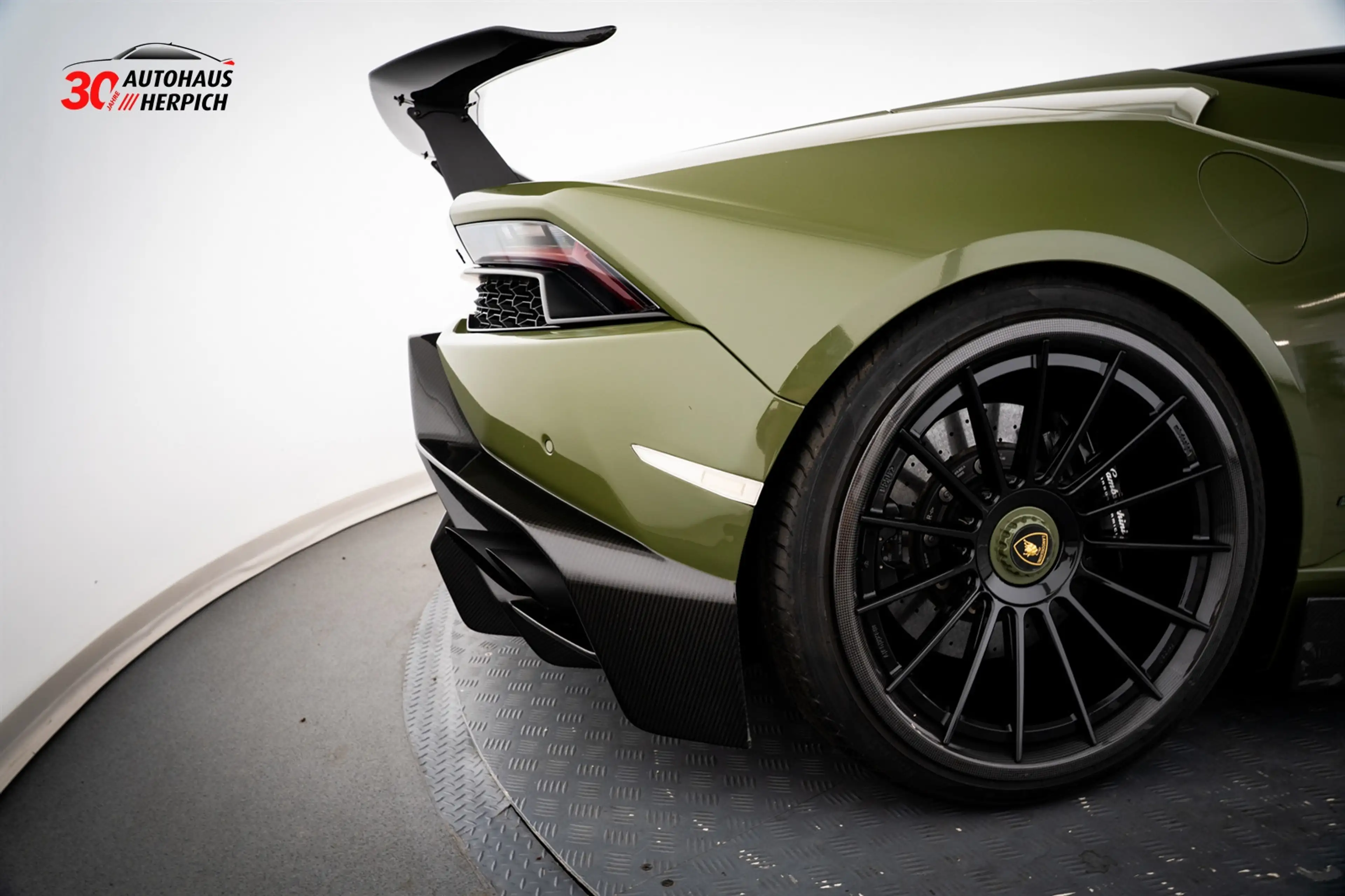 Lamborghini Huracán Spyder LP1000-4 Twin-Turbo Vorsteiner — photo 11