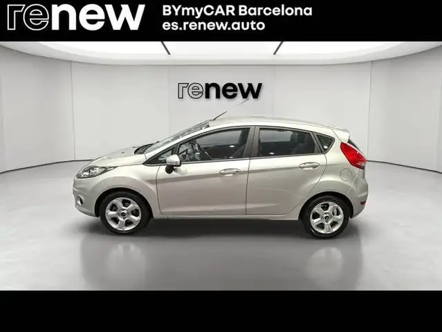 Ford Fiesta view 4