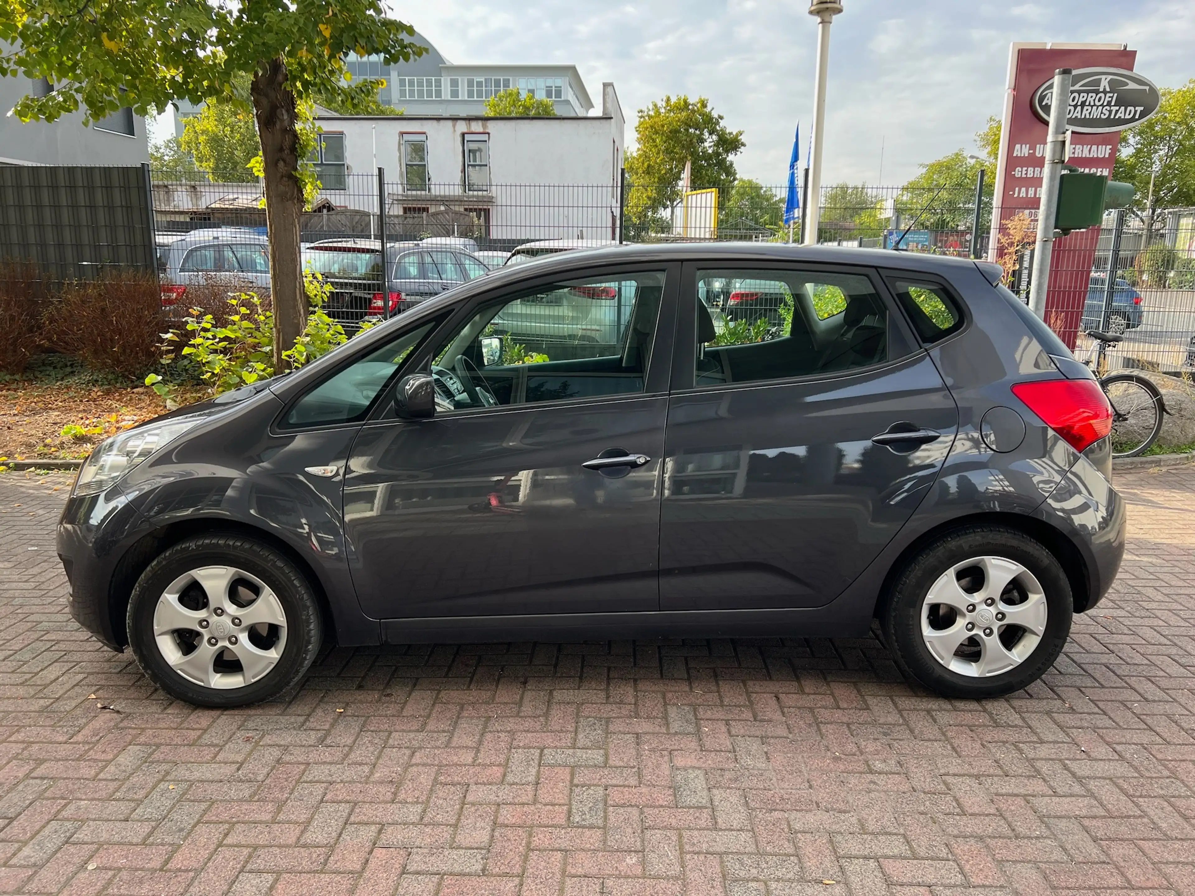 Kia Venga Edition 7/Klima/Tüv-Neu/inkl.Lieferung 50Km/Isofix/ — photo 14