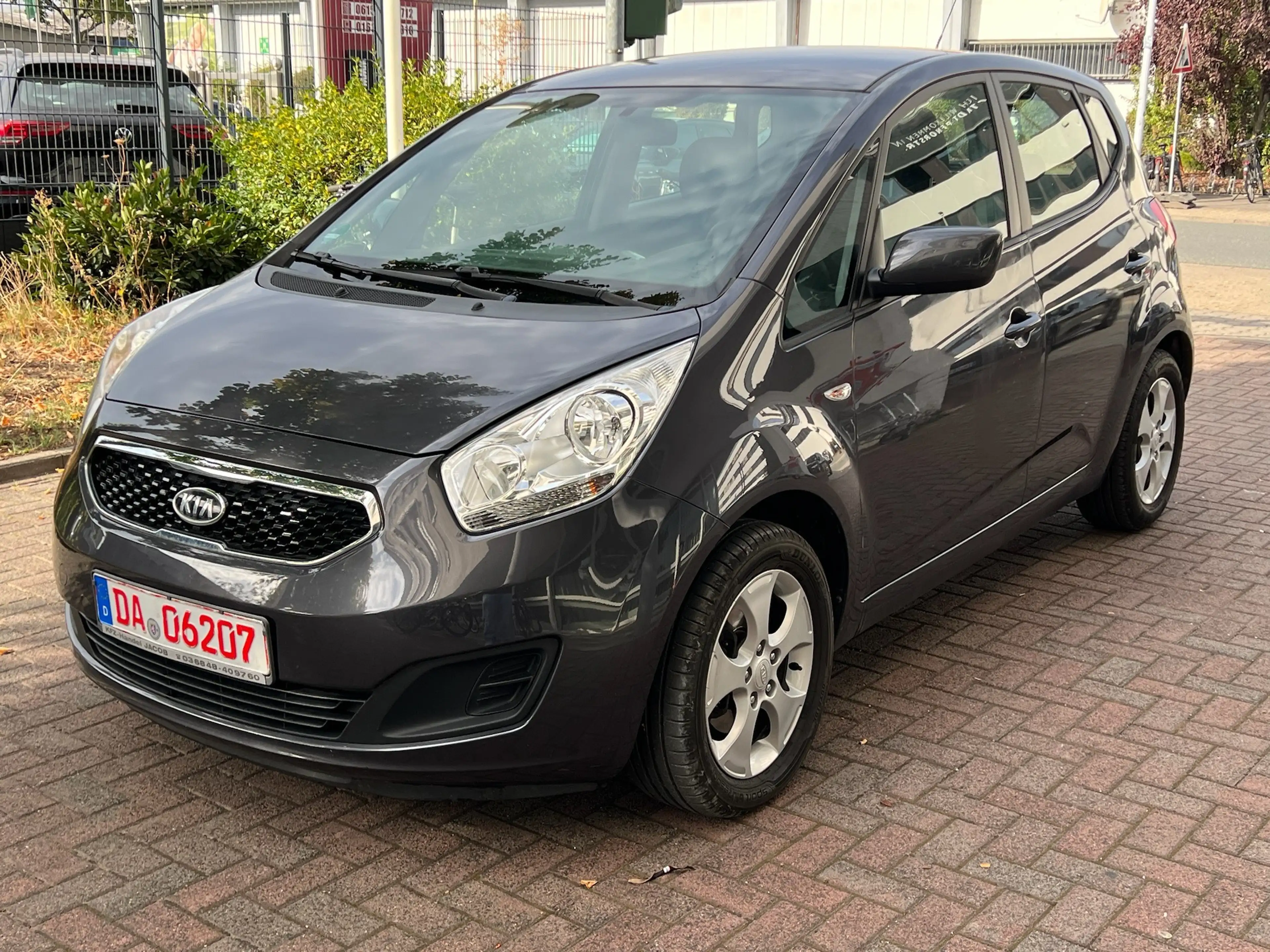 Kia Venga Edition 7/Klima/Tüv-Neu/inkl.Lieferung 50Km/Isofix/ — photo 2