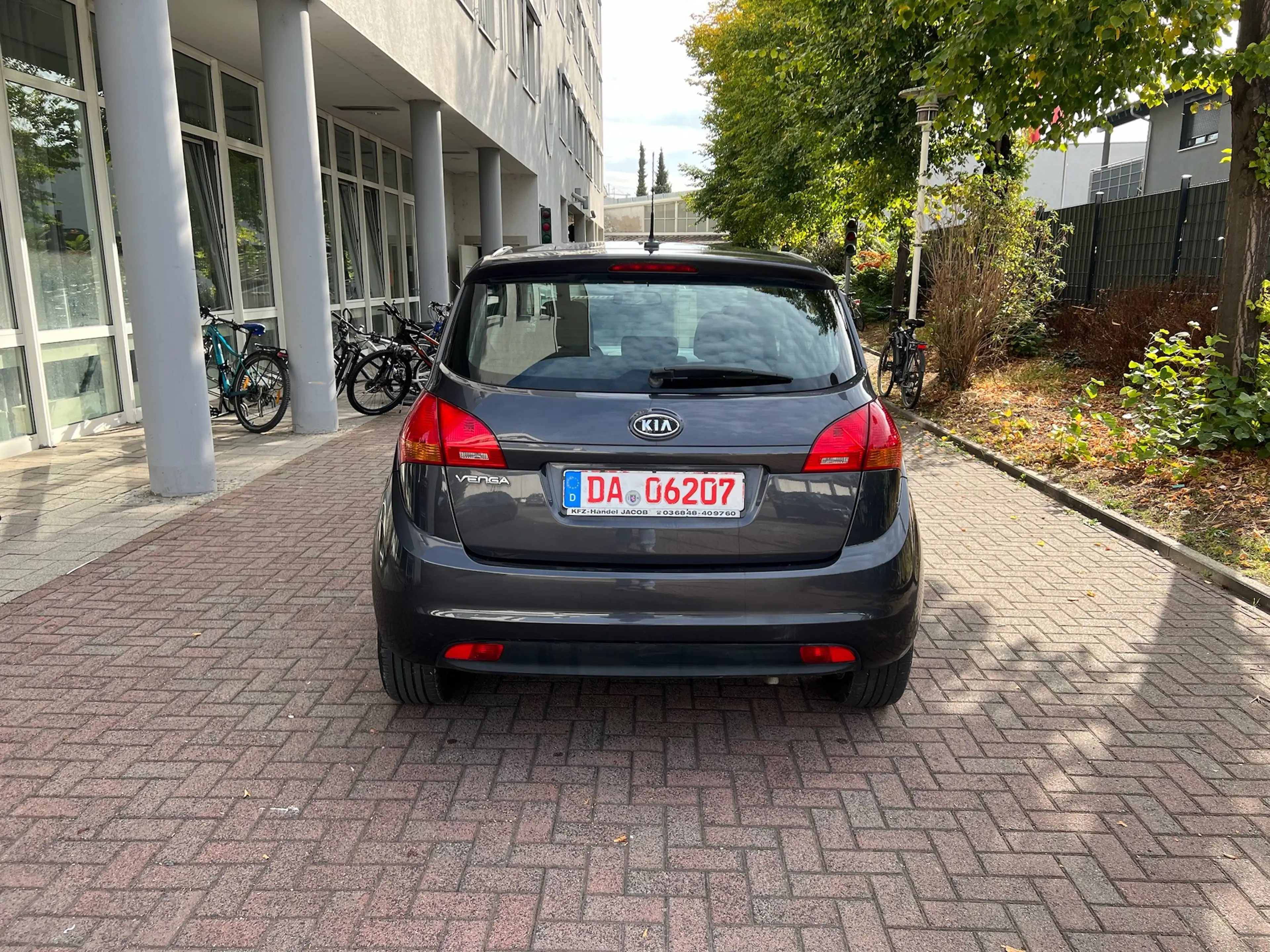 Kia Venga Edition 7/Klima/Tüv-Neu/inkl.Lieferung 50Km/Isofix/ — photo 6
