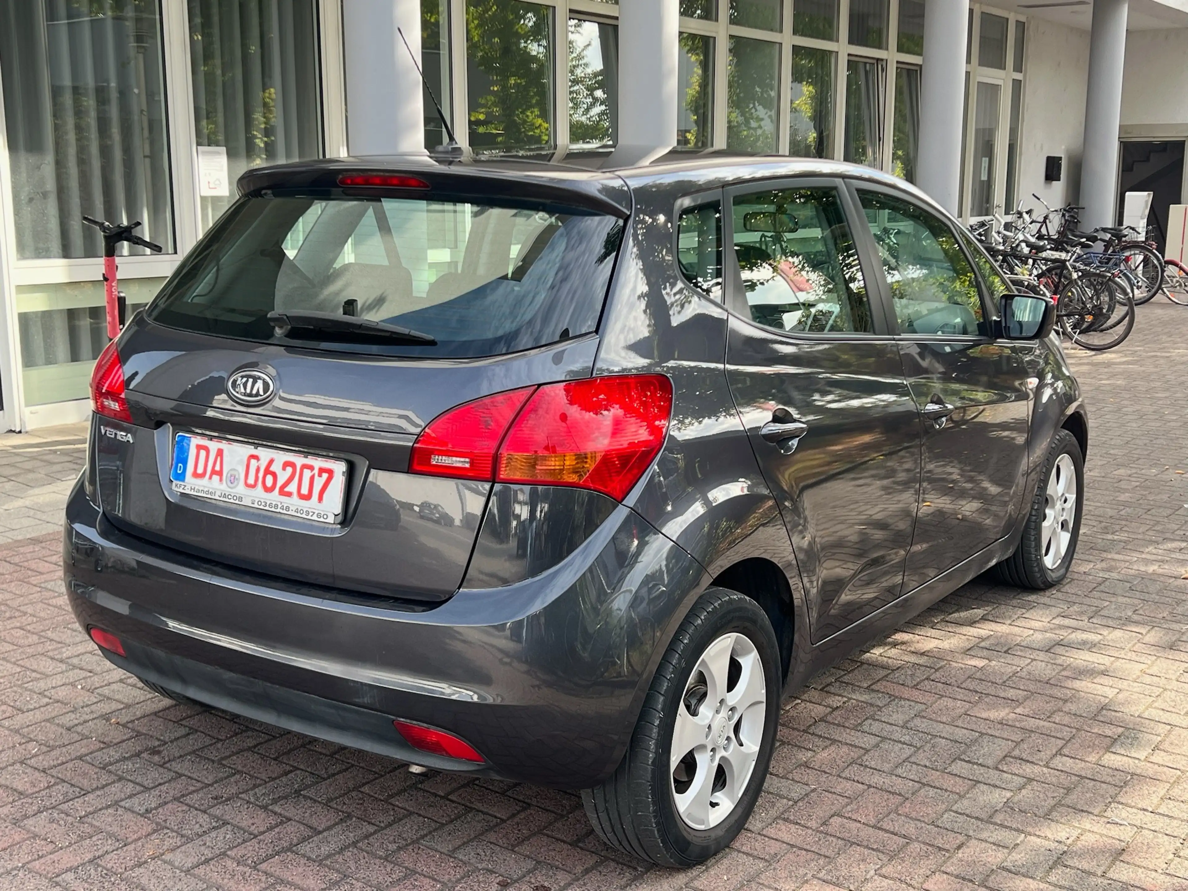 Kia Venga Edition 7/Klima/Tüv-Neu/inkl.Lieferung 50Km/Isofix/ — photo 4