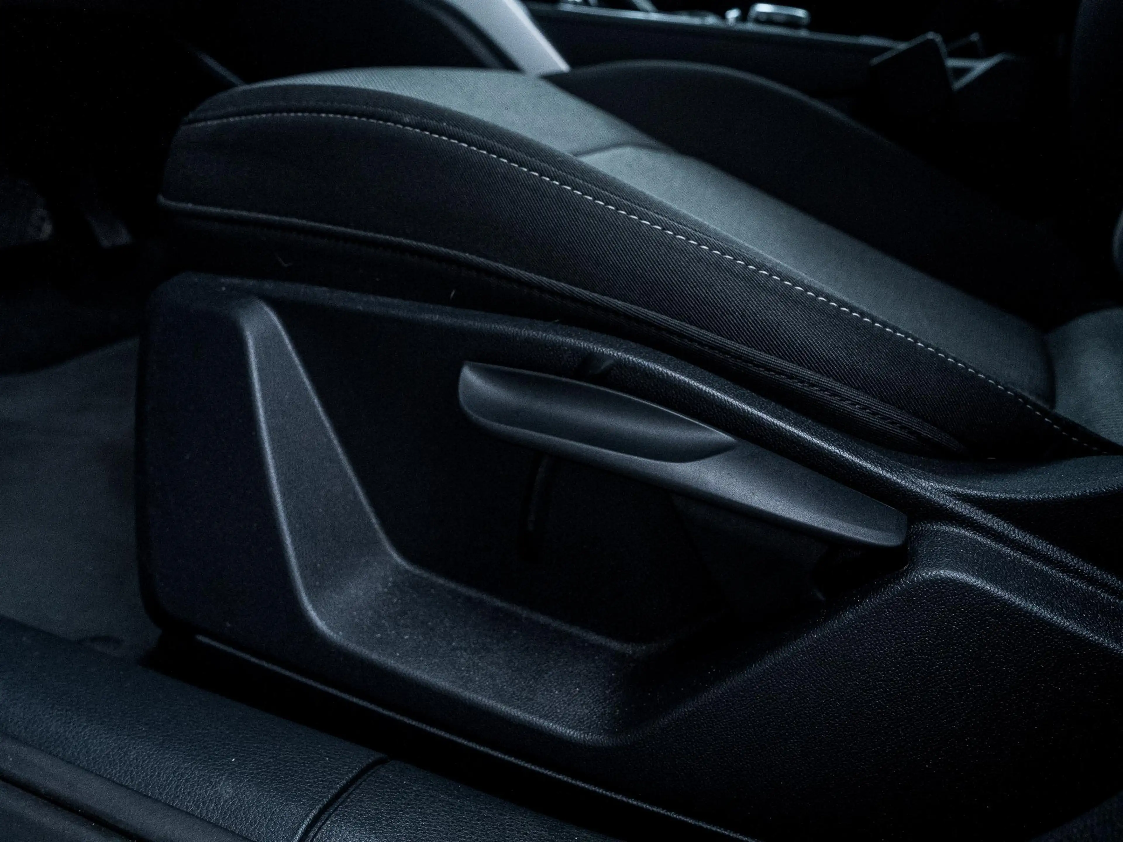 Audi Q2 35 TFSI epic | Trekhaak | Navigatie | Climate Cont — photo 46