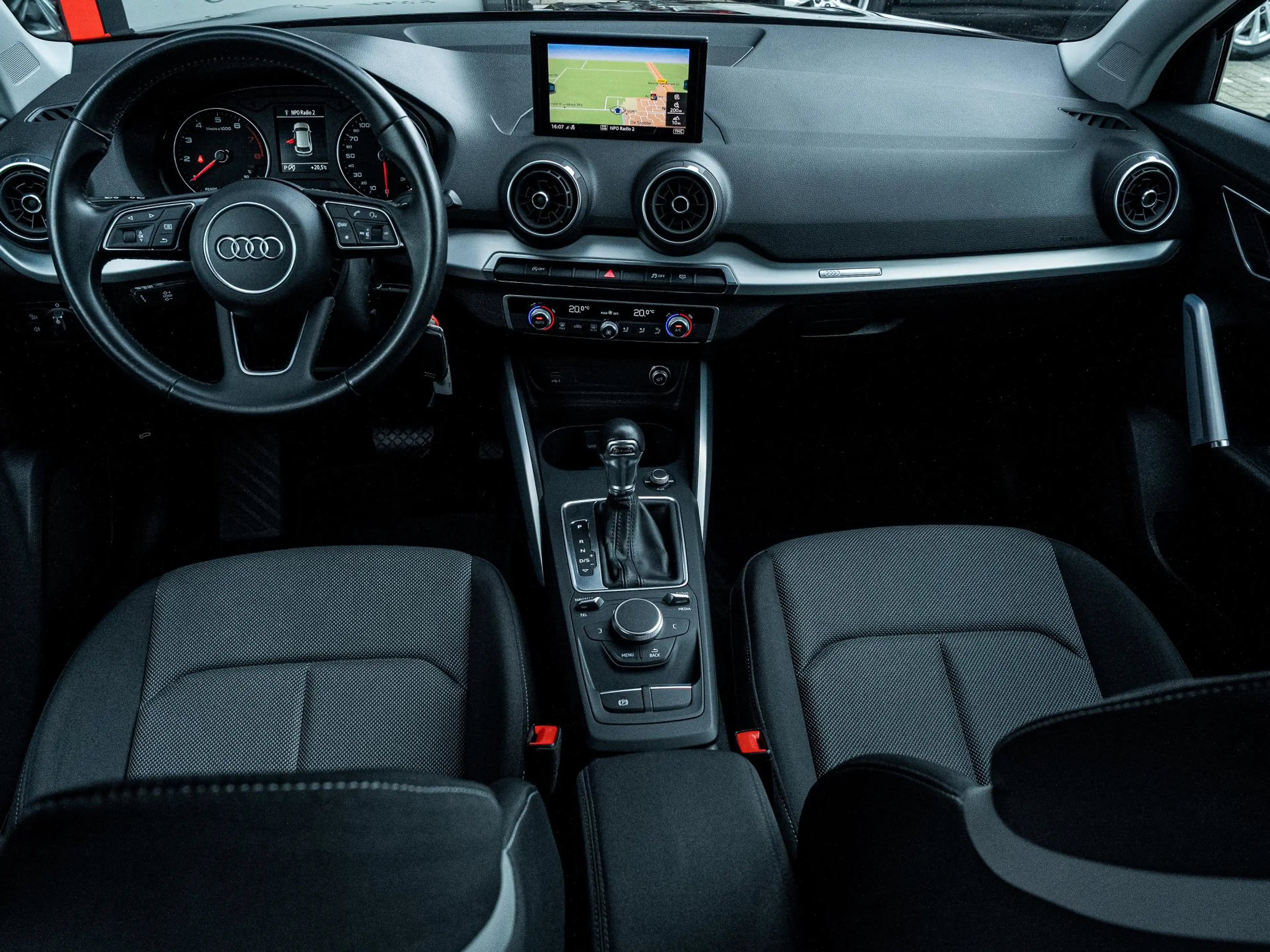 Audi Q2 35 TFSI epic | Trekhaak | Navigatie | Climate Cont — photo 2