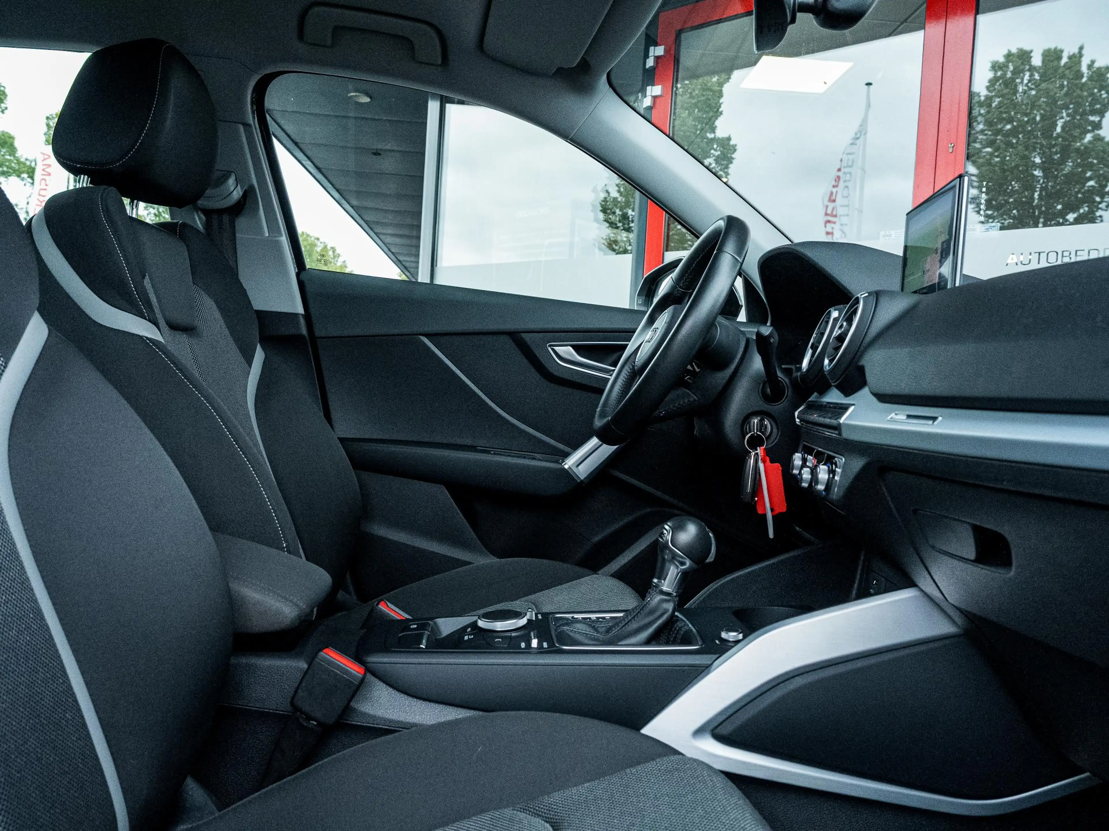 Audi Q2 35 TFSI epic | Trekhaak | Navigatie | Climate Cont — photo 37