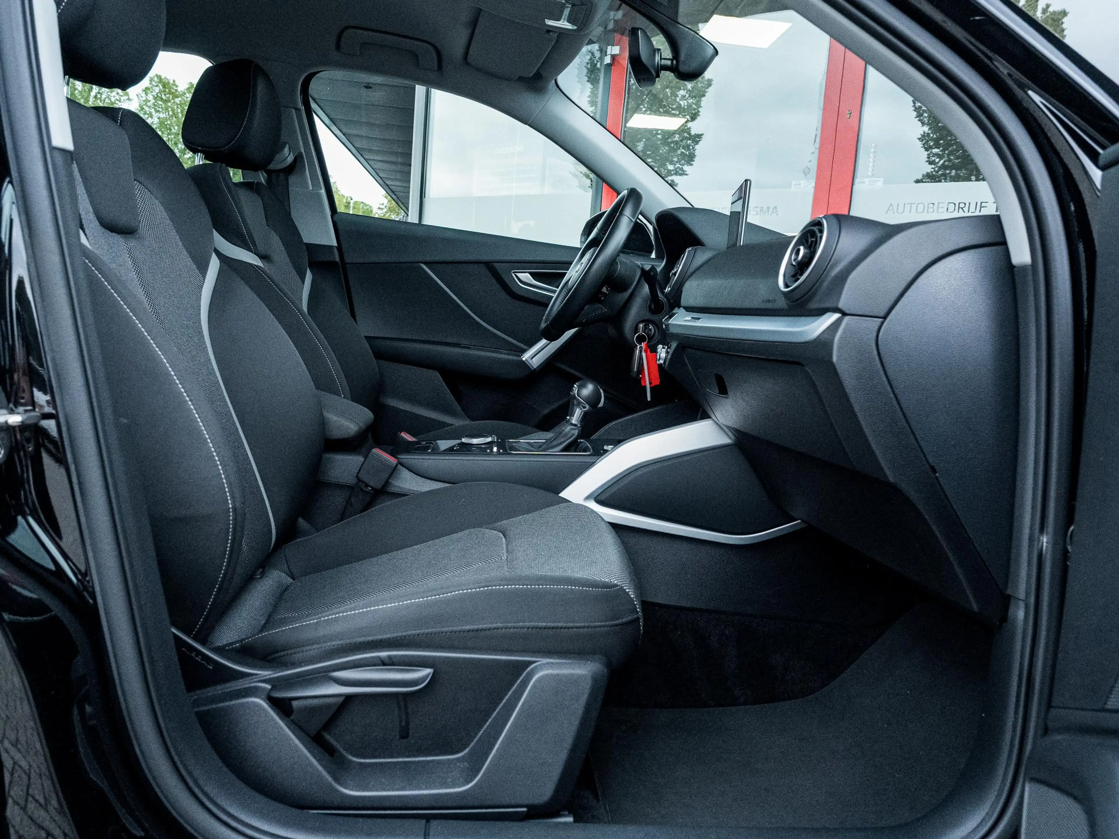 Audi Q2 35 TFSI epic | Trekhaak | Navigatie | Climate Cont — photo 35