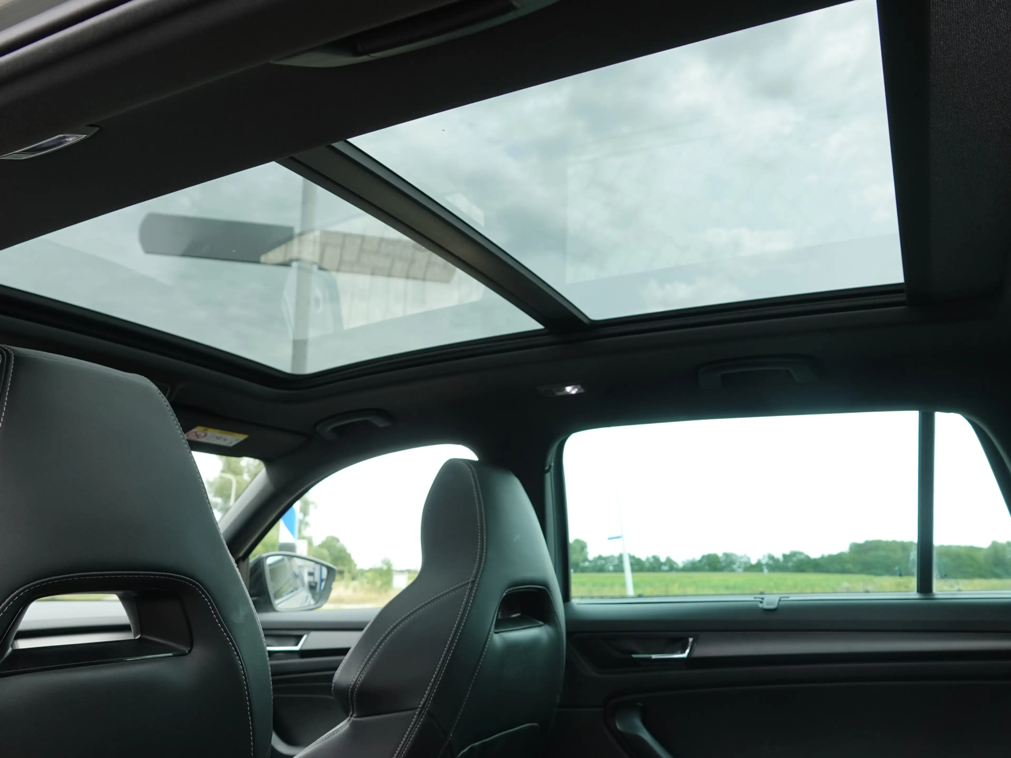 Skoda Kodiaq 1.5 TSI 150PK AUTOMAAT Sportline VOL LEER | PANO | — photo 8