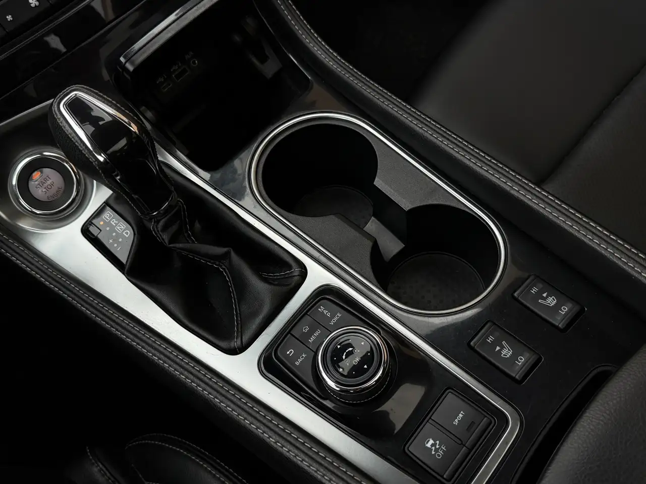 Nissan Maxima fotografie Nissan Maxima