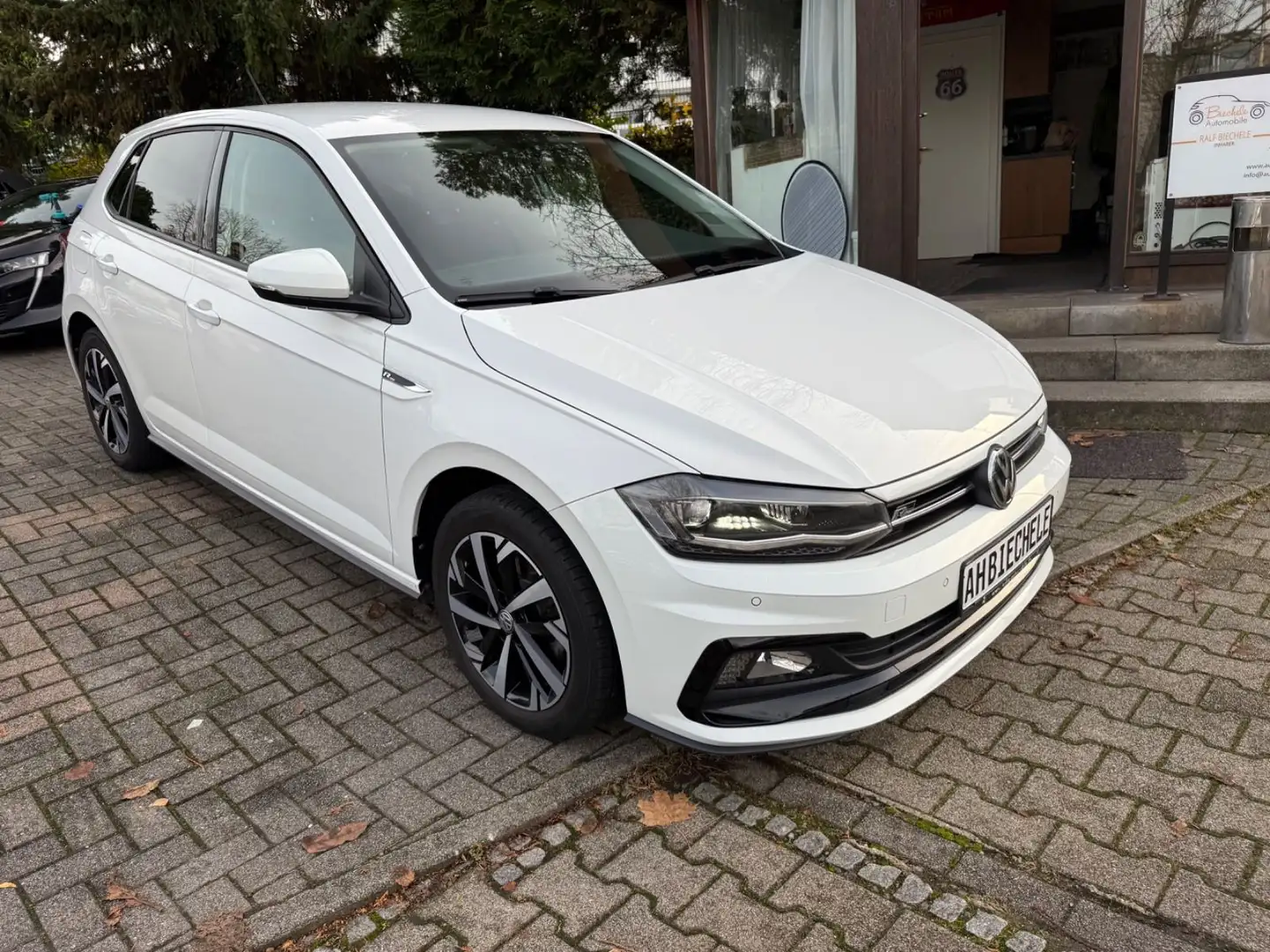 Volkswagen Polo VI Highline R-Line Navi VirtuelCockpit AHK Weiß - 2