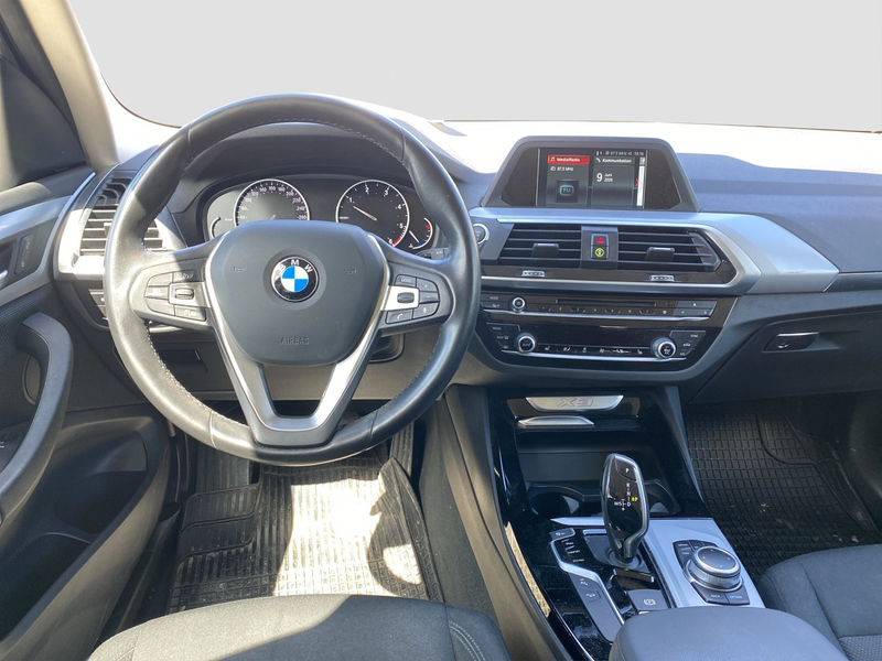 BMW X3 xDrive 25d Advantage LWS LED AHK Navi AUT PDC — photo 11