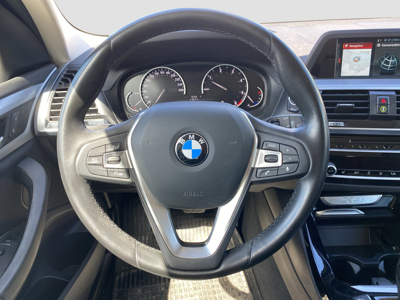 BMW X3 xDrive 25d Advantage LWS LED AHK Navi AUT PDC — photo 12