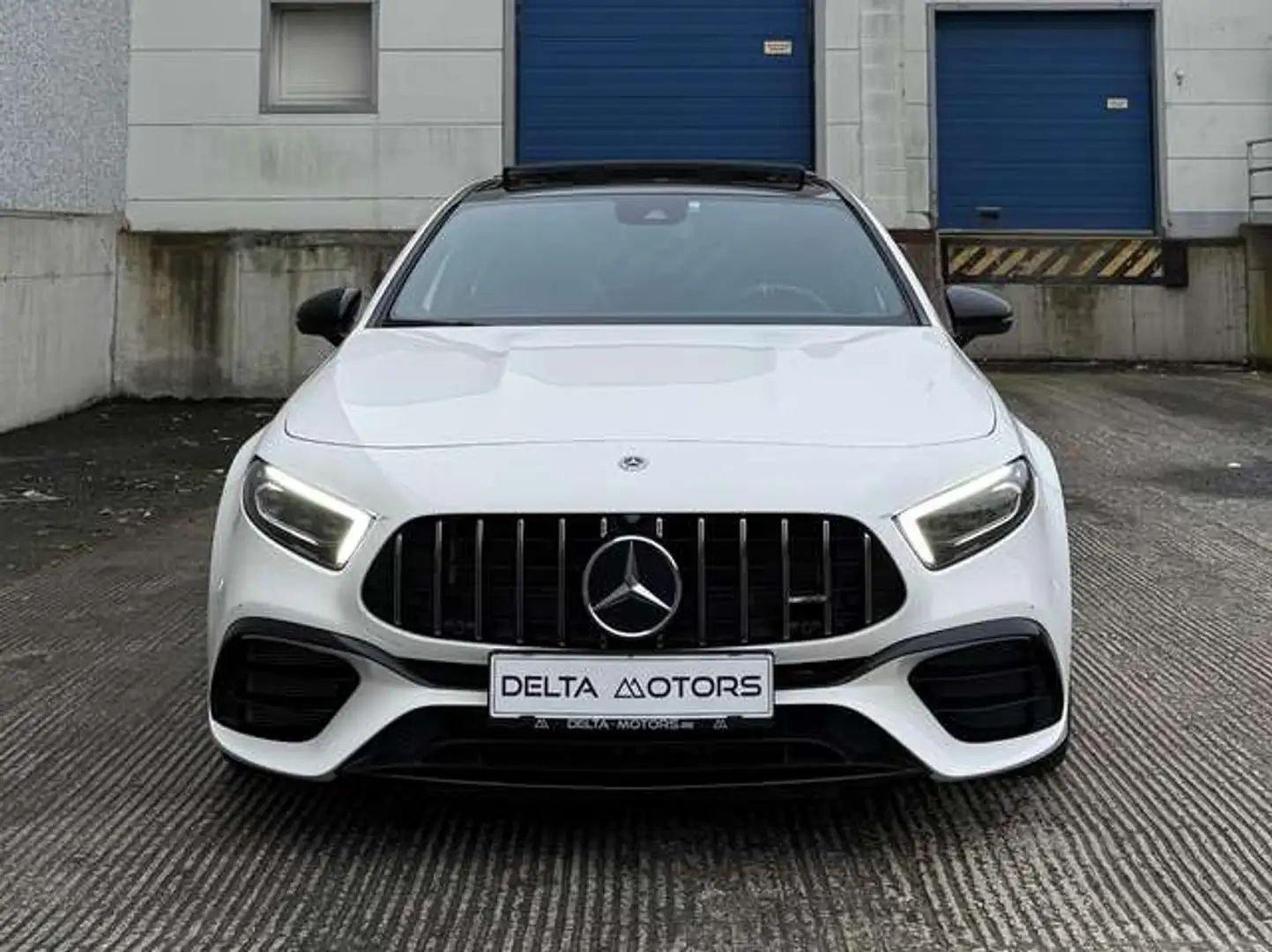 Mercedes-Benz A 45 AMG S 4Matic+ Pano|Camera|Burmestre - 2