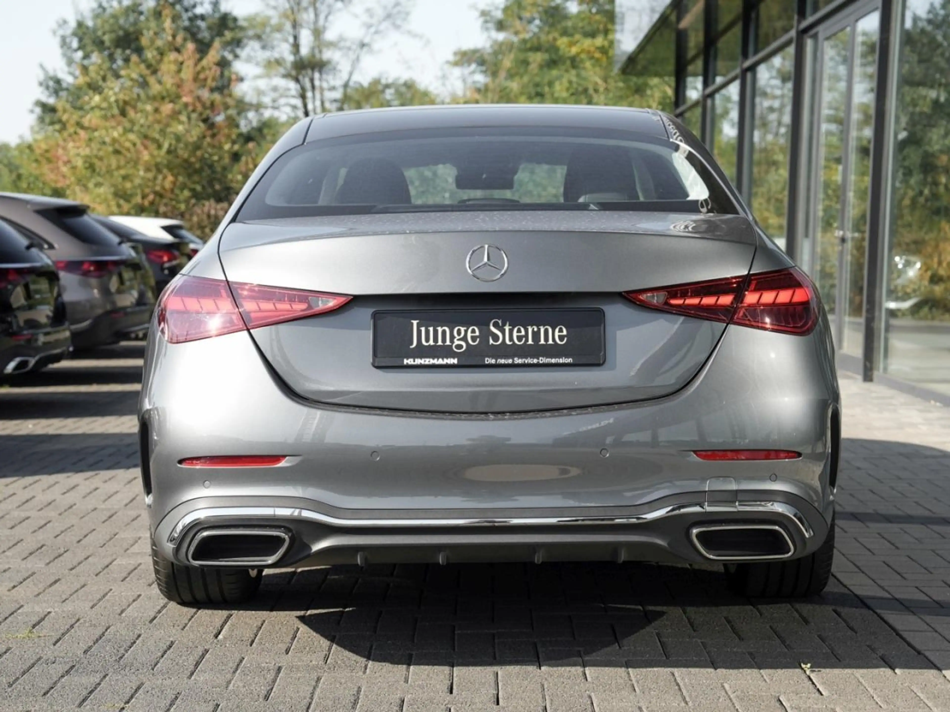 Mercedes-Benz C 220 d AMG MBUX Navi-Prem. Kamera Memory — photo 4