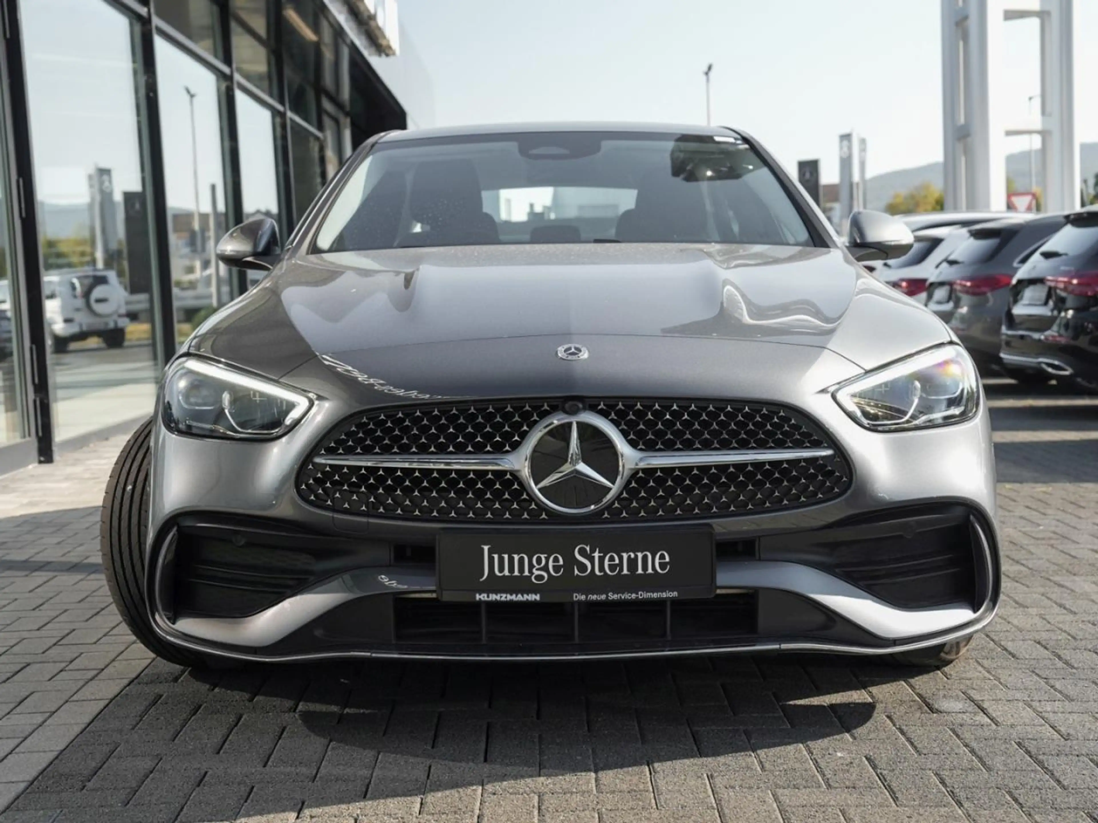 Mercedes-Benz C 220 d AMG MBUX Navi-Prem. Kamera Memory — photo 2