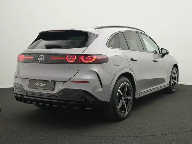 Mercedes-Benz GLC view 3