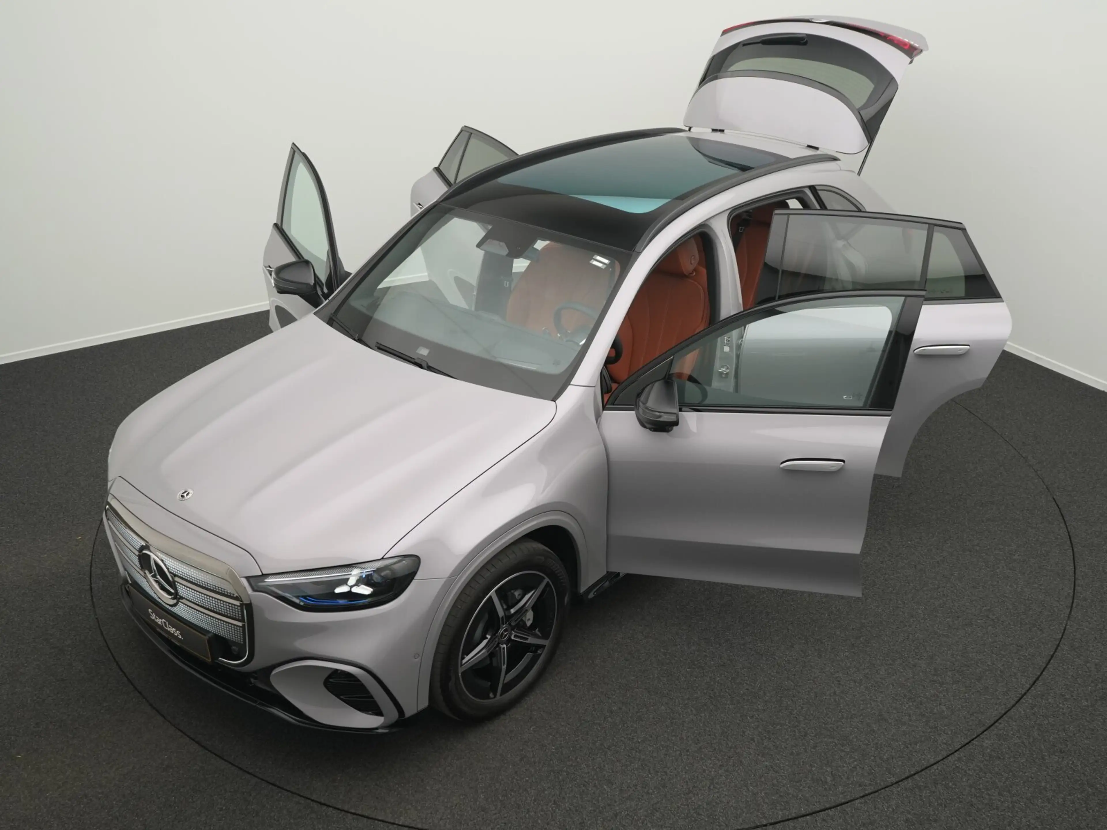 Mercedes-Benz GLC 400 GLC 400 4MATIC with EQ Te Digital+Pano+360°+Nigh — photo 14