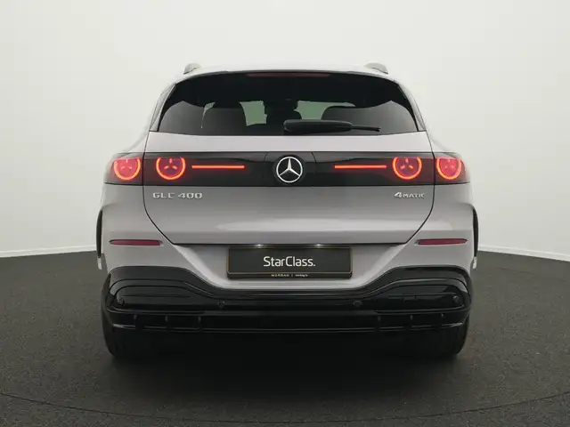 Mercedes-Benz GLC view 4