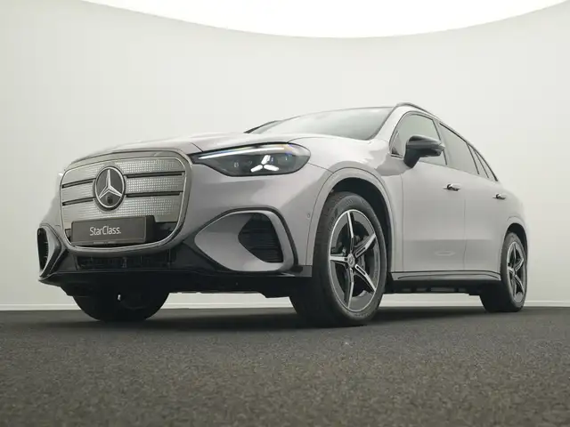 Mercedes-Benz GLC view 10