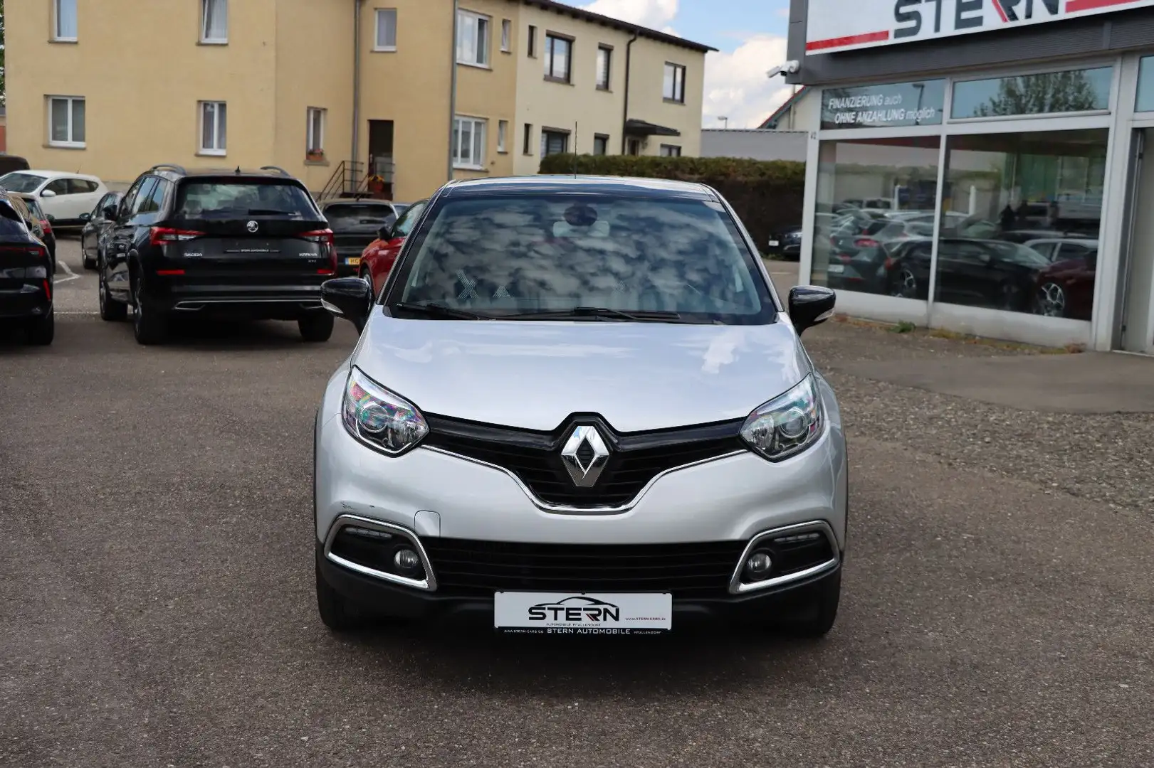 Renault Captur 1.5 dCi Luxe l NAVI l TÜV NEU l Argento - 2