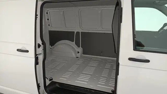 Volkswagen Transporter view 10