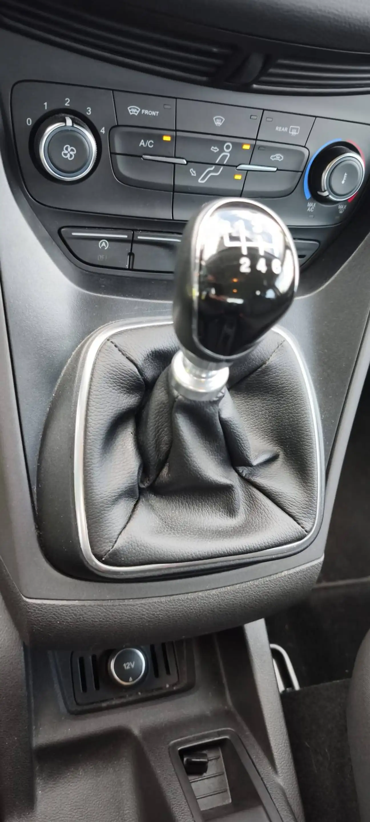 Ford Grand C-Max Trend Winterpaket 1 Hand Scheckheft lückenlos! Zahnriemen/WP/Service NEU! — photo 17