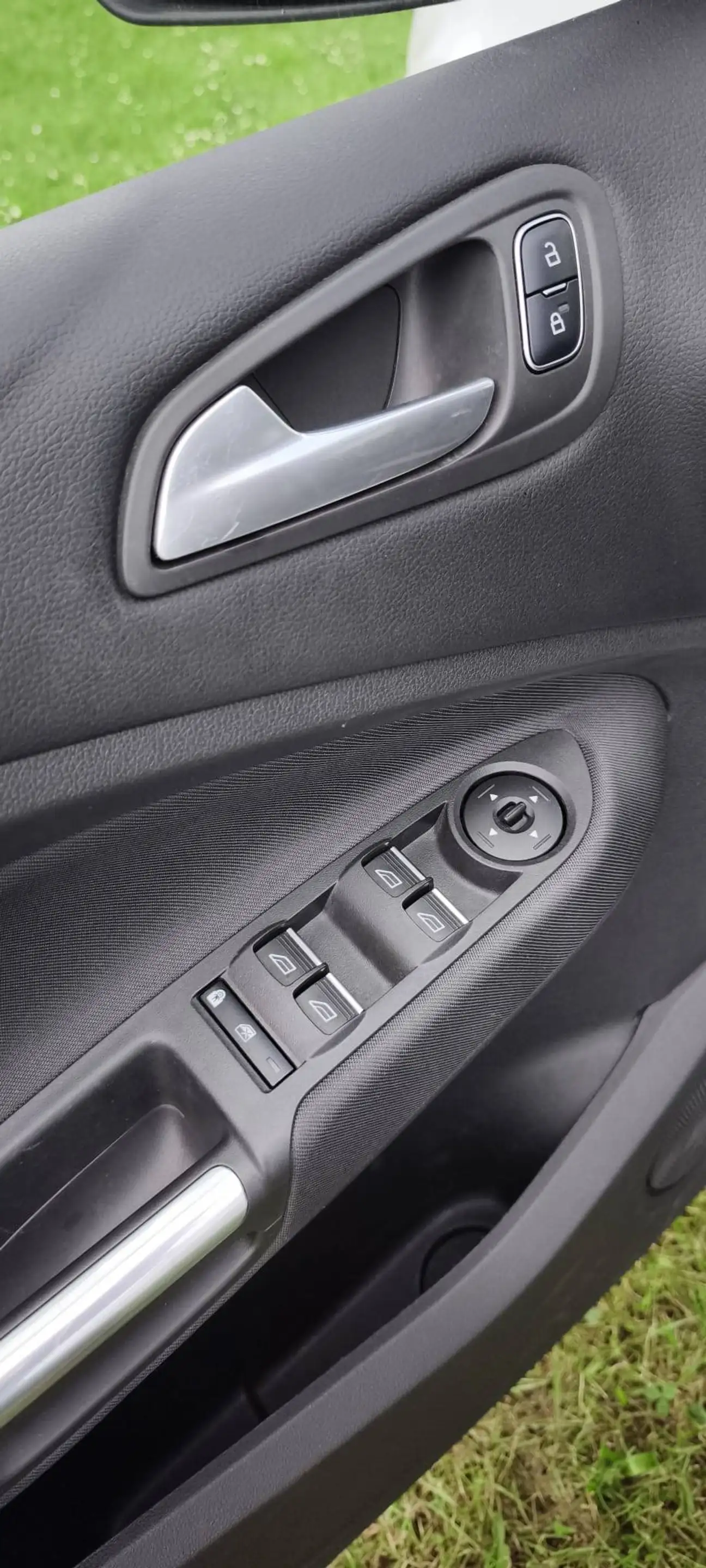 Ford Grand C-Max Trend Winterpaket 1 Hand Scheckheft lückenlos! Zahnriemen/WP/Service NEU! — photo 15
