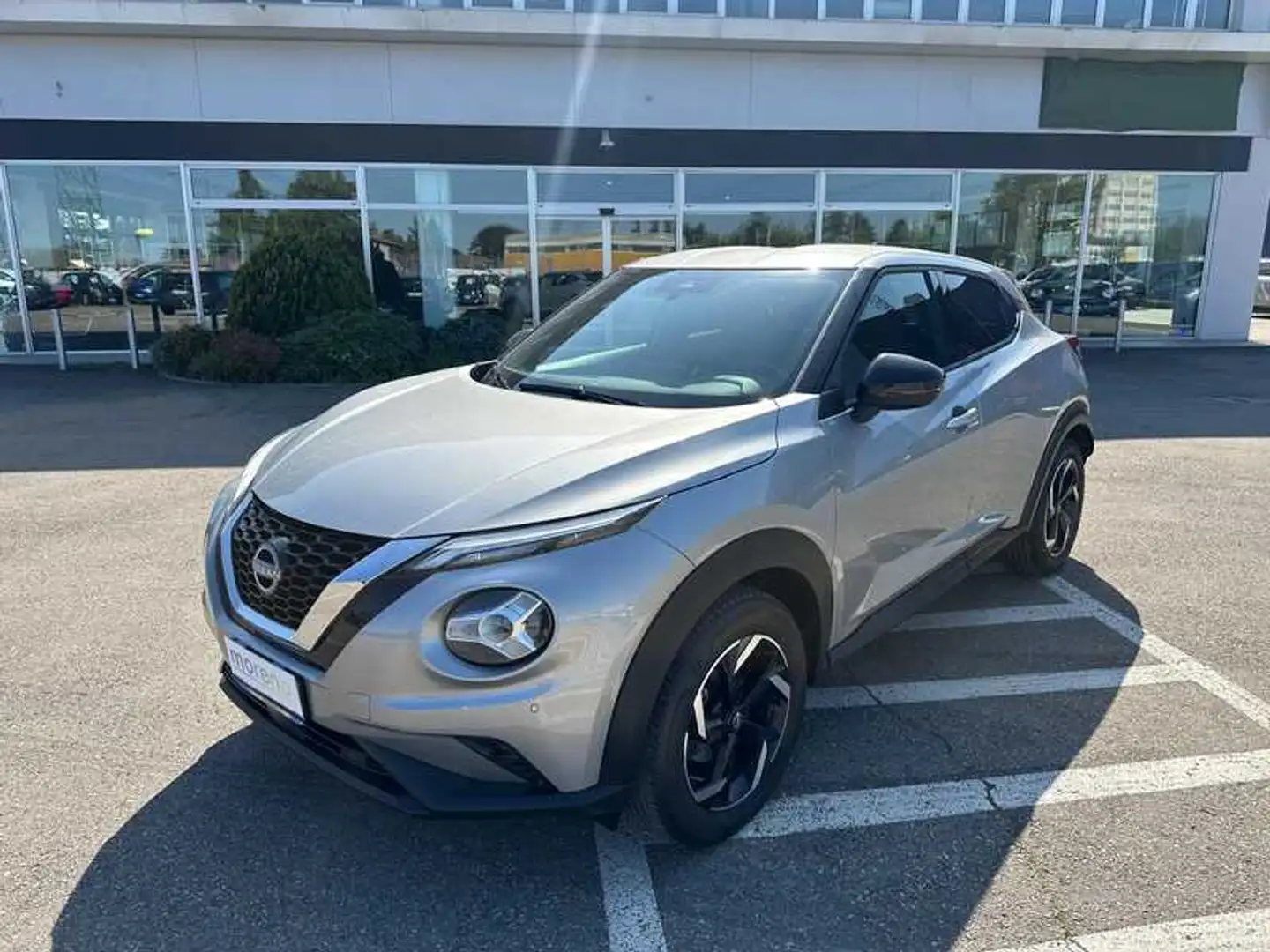 Nissan Juke 1.0 dig-t 114 CV N-Connecta Argento - 1