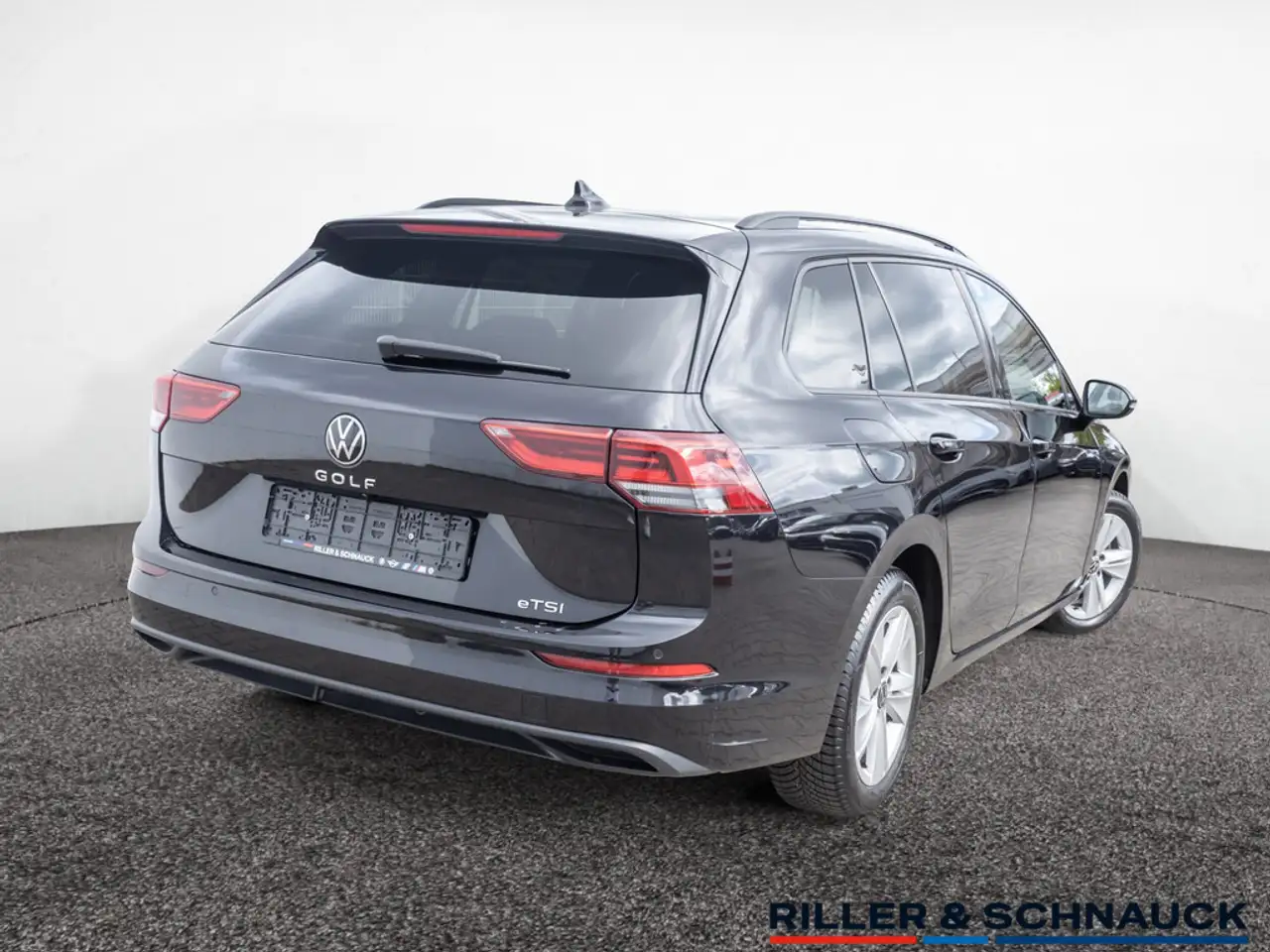 Volkswagen Golf VIII 1.0 eTSI Life LED+ACC+NAVI+KAM+SHZ+, миниатюра 3