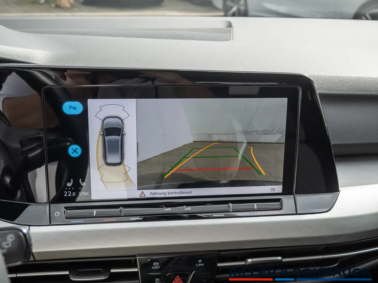 Volkswagen Golf VIII 1.0 eTSI Life LED+ACC+NAVI+KAM+SHZ+, миниатюра 13
