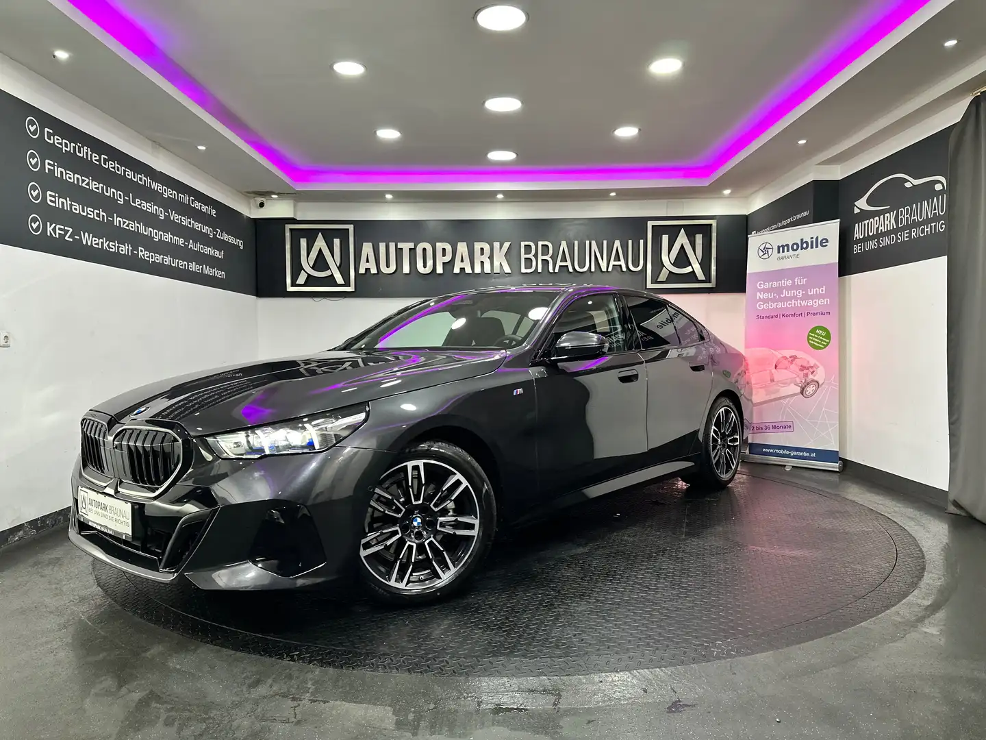 BMW 520 d G60 xDrive Aut. *M-PAKET*LED*HUD Grijs - 1