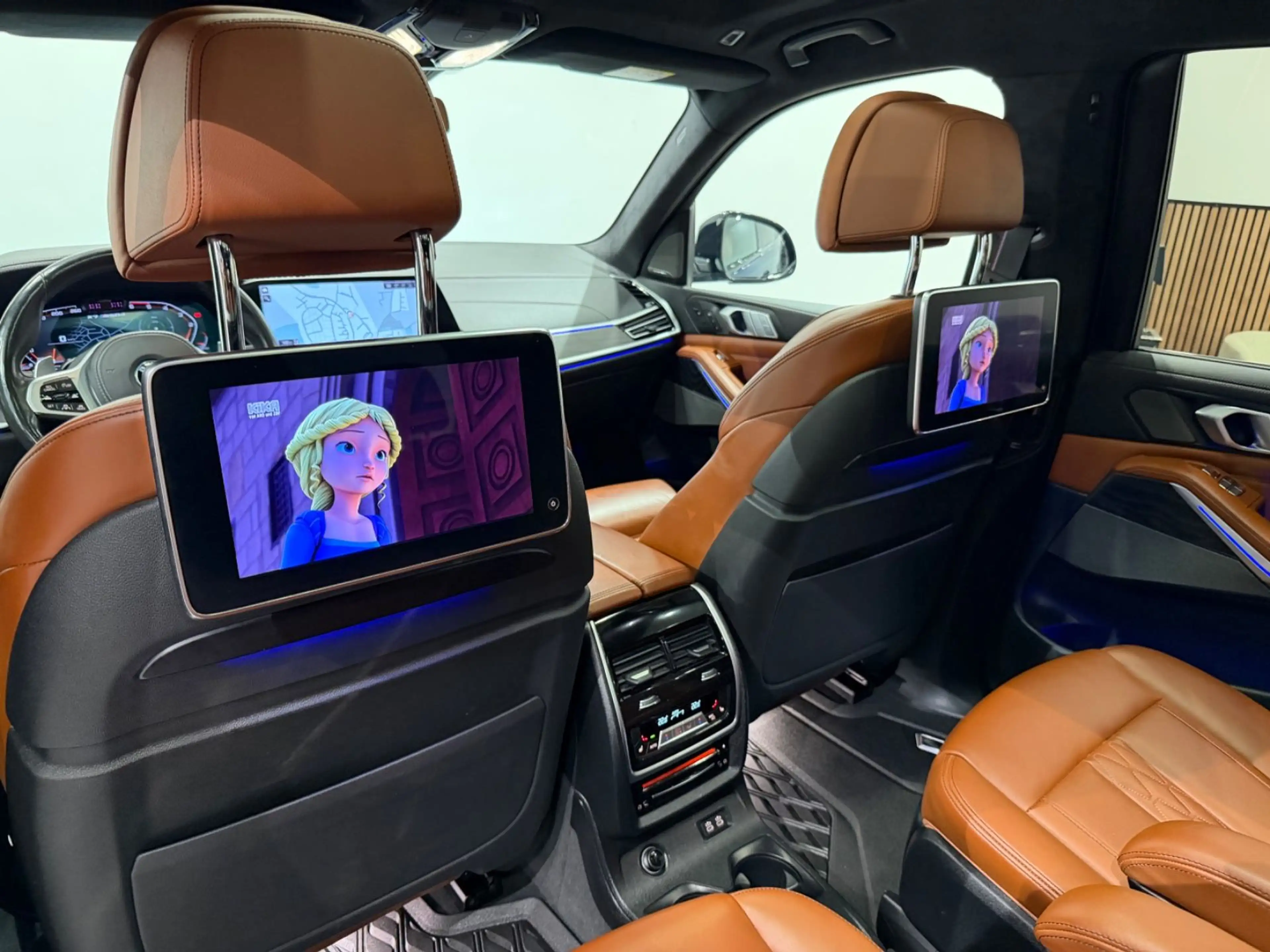BMW X7 M50 d xDrive 6-SITZER PANO+TV+LUFT+LASER+HUD — photo 15