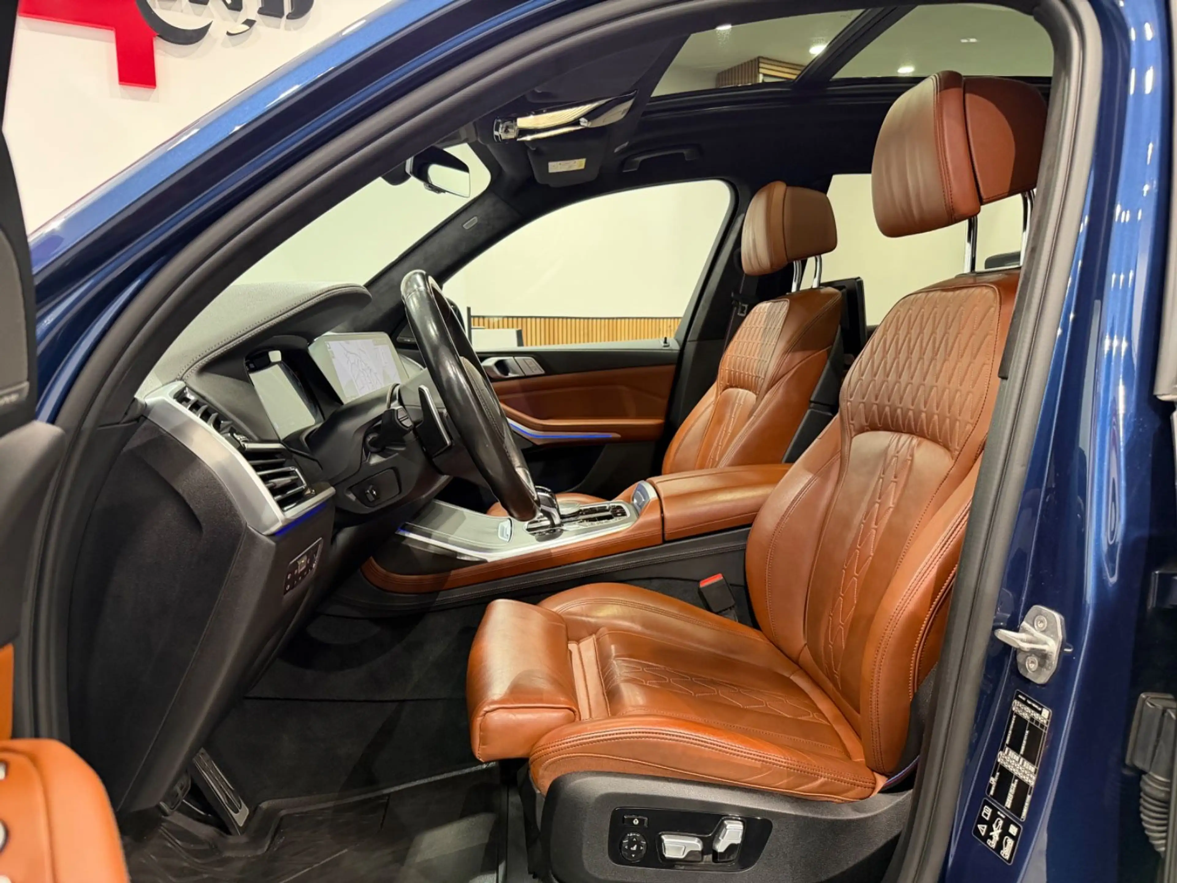 BMW X7 M50 d xDrive 6-SITZER PANO+TV+LUFT+LASER+HUD — photo 13