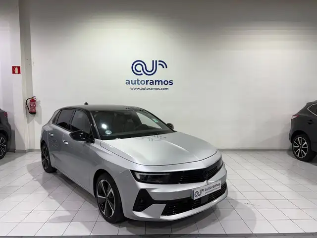 Opel Astra 1.2T XHT 96kW (130CV) GS 130 CV