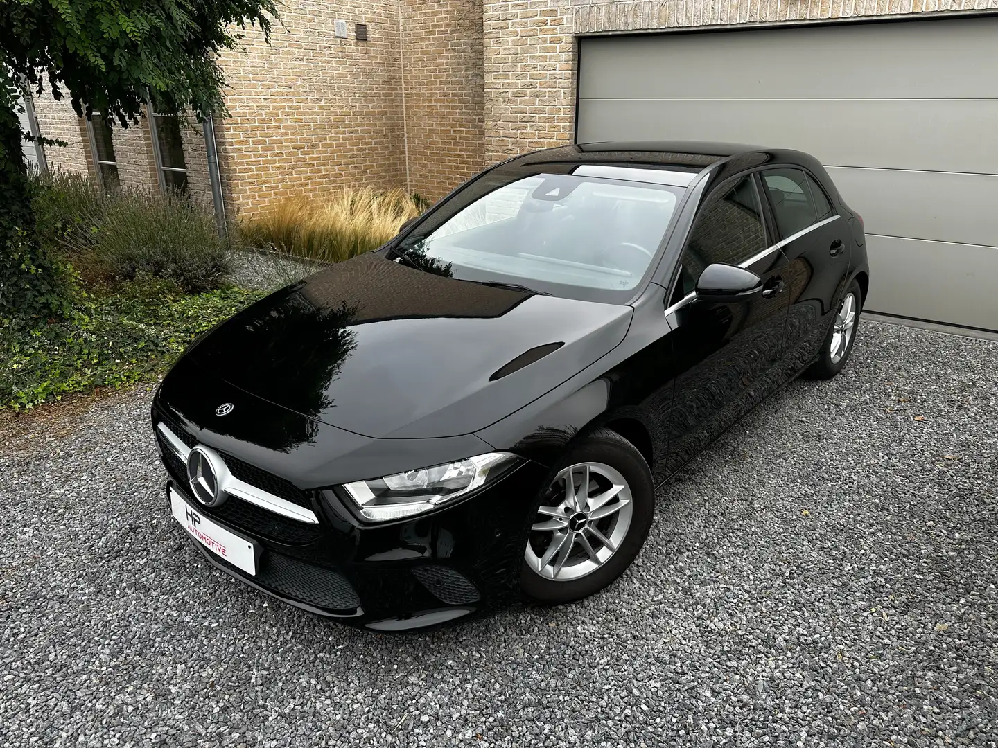 Mercedes-Benz A 180 A 180 d Business Solution Noir - 2
