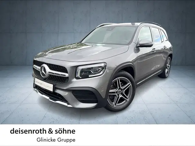 Mercedes-Benz GLB 200 AMG Line LED/SHZ/19"/MBUX/Assist/Temp