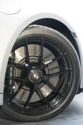 Porsche 992 911 Carrera 4 GTS T-Hybrid 992.2 Ansicht 5