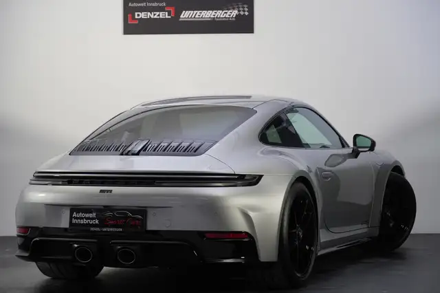 Porsche 992 911 Carrera 4 GTS T-Hybrid 992.2 Ansicht 4