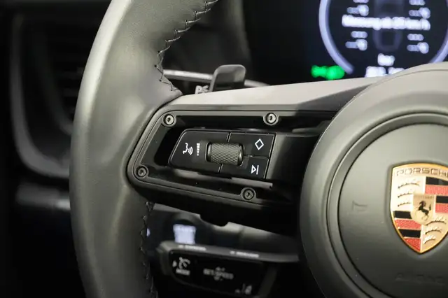 Porsche 992 911 Carrera 4 GTS T-Hybrid 992.2 Ansicht 14