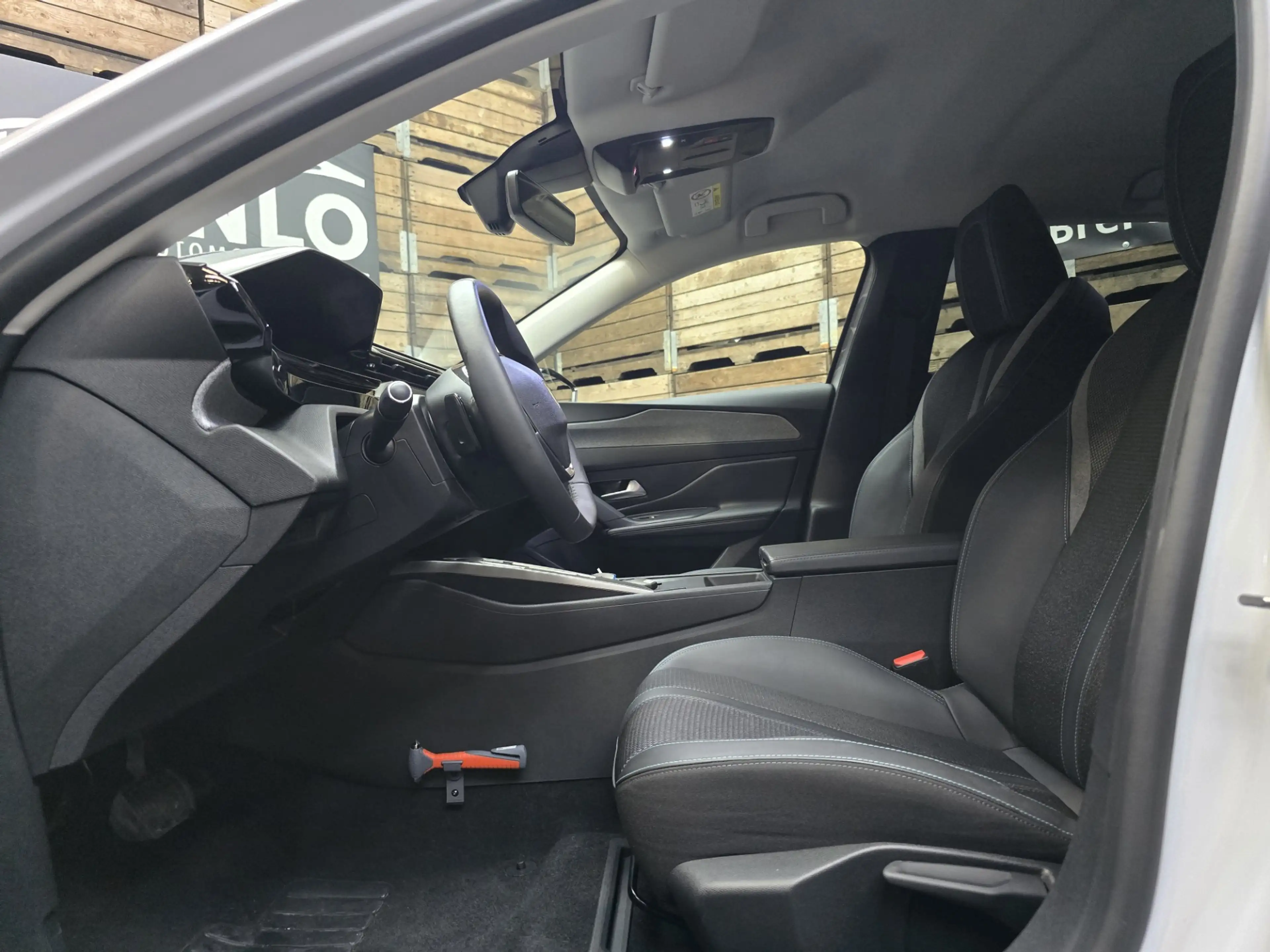 Peugeot 408 1.2 Hybrid 145 e-DCS6 Allure ACC ECC Navi Camera L — photo 5