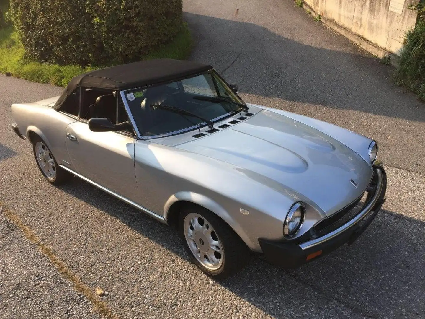 Fiat Spider Europa DS Pininfarina Zilver - 1