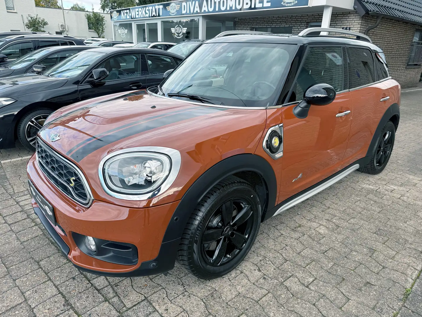 MINI Cooper SE Countryman Cooper SE All4 Braun - 1