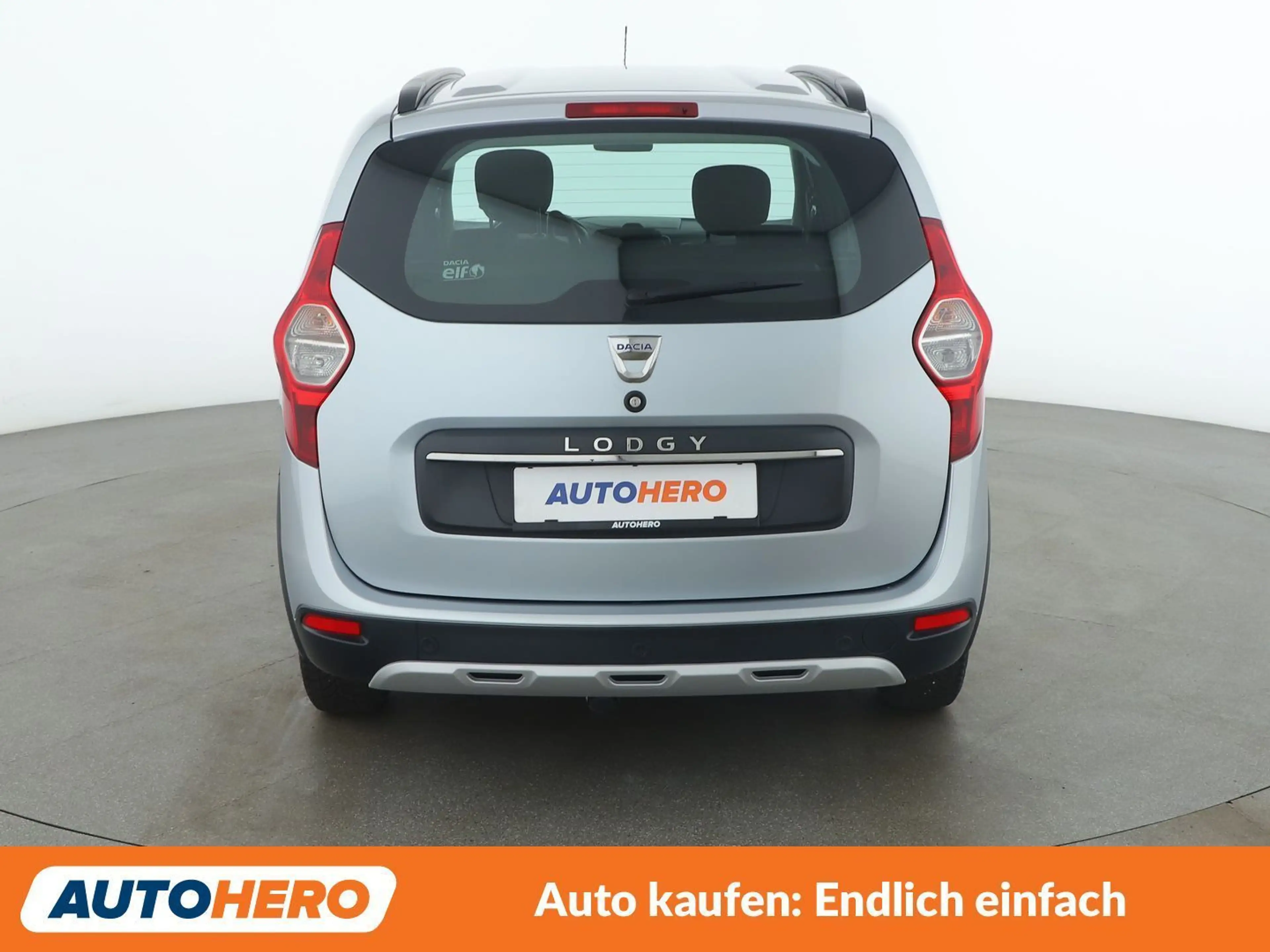 Dacia Lodgy 1.5 Blue dCi Stepway — photo 5
