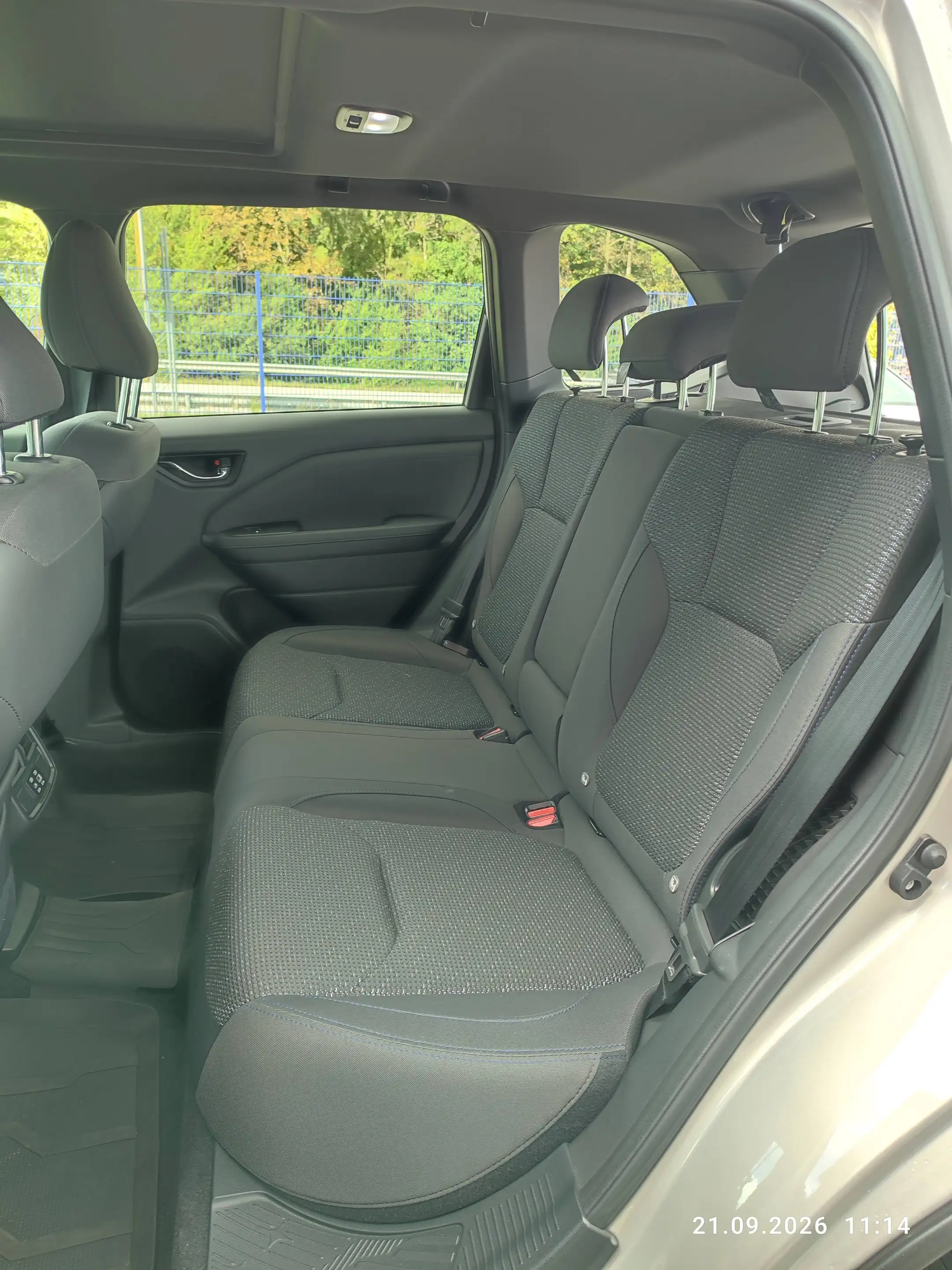 Subaru Forester Forester Hybrid 2.0ie Lineartronic Exclusive — photo 13