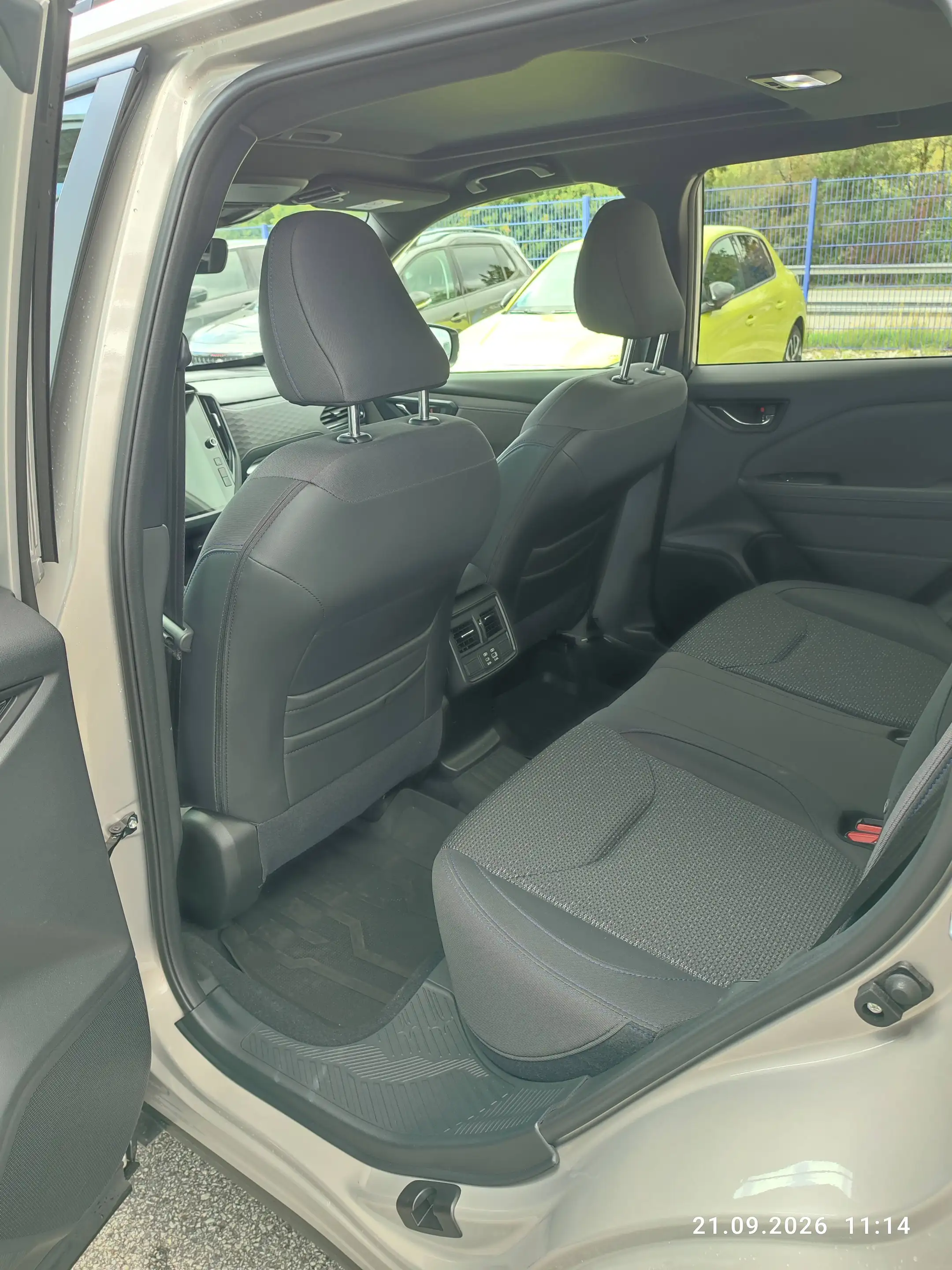 Subaru Forester Forester Hybrid 2.0ie Lineartronic Exclusive — photo 12