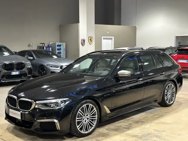 BMW 550 M 550d Touring xdrive Sedili Vent-Night Vision-IVA