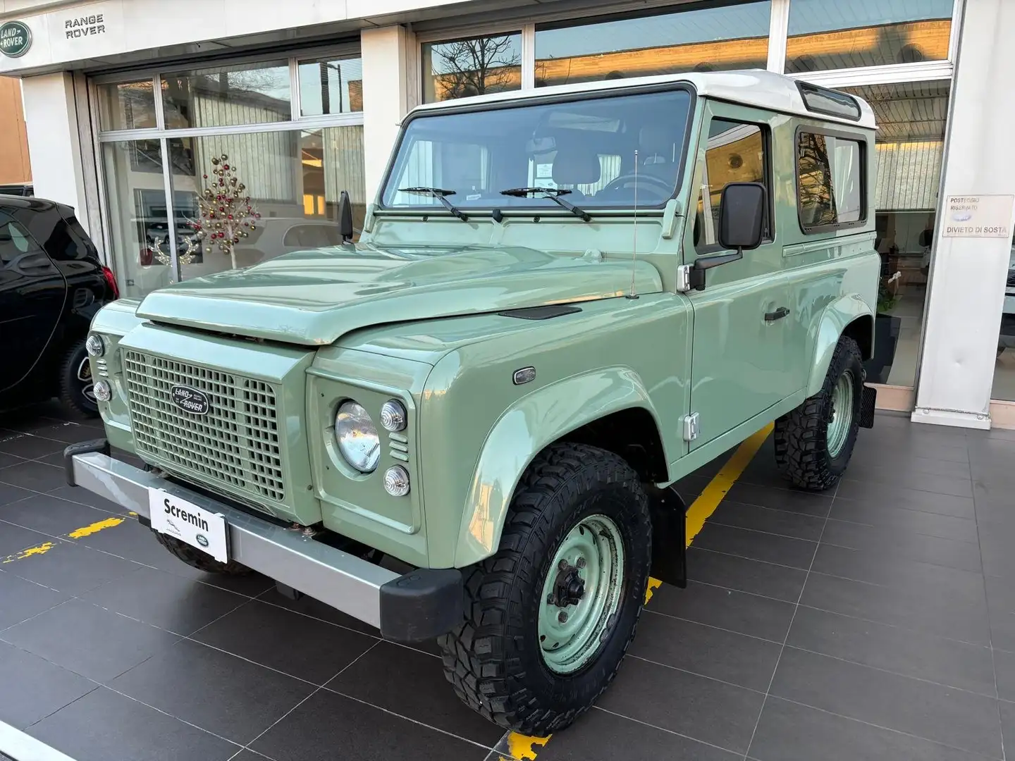 Land Rover Defender Defender 90 2.2 td Heritage edition SW Vert - 2