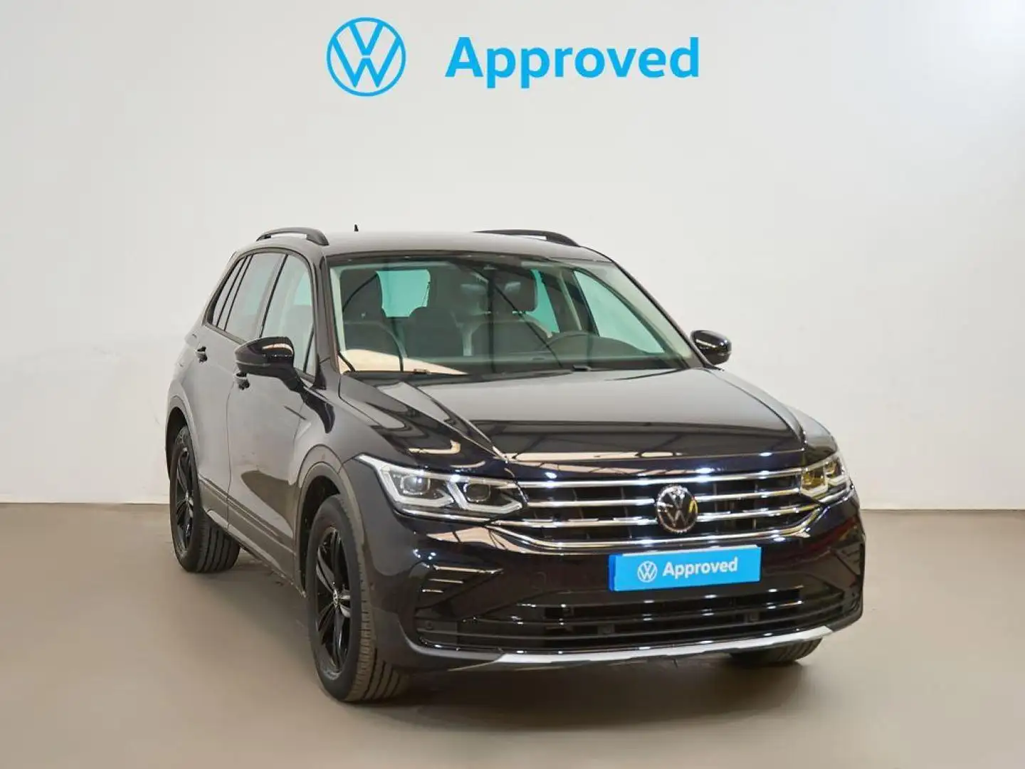 Volkswagen Tiguan 2.0TDI Urban Sport 110kW Negro - 1