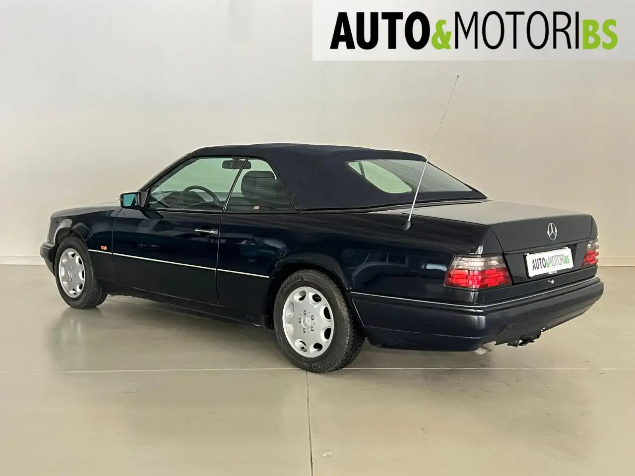 Mercedes-Benz E 200 cat Cabriolet *MANUALE*, foto 4