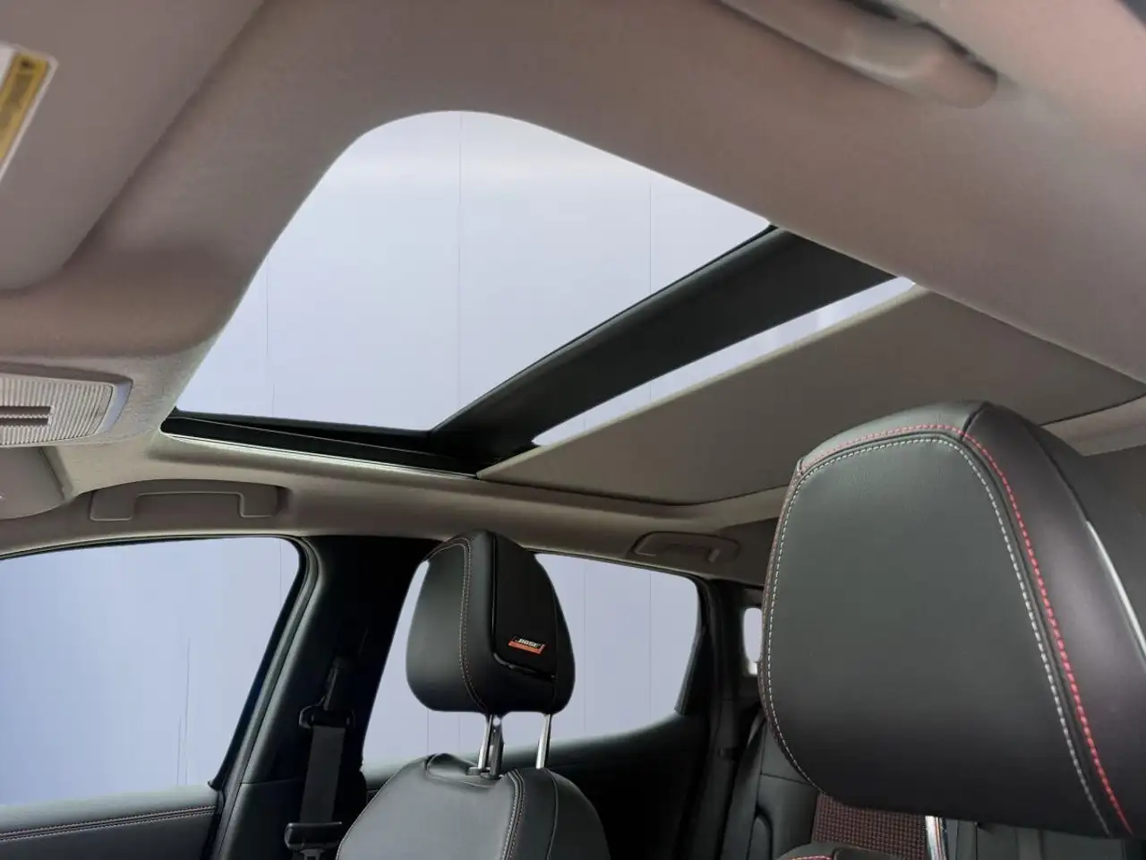 Nissan Kicks photo Nissan Kicks