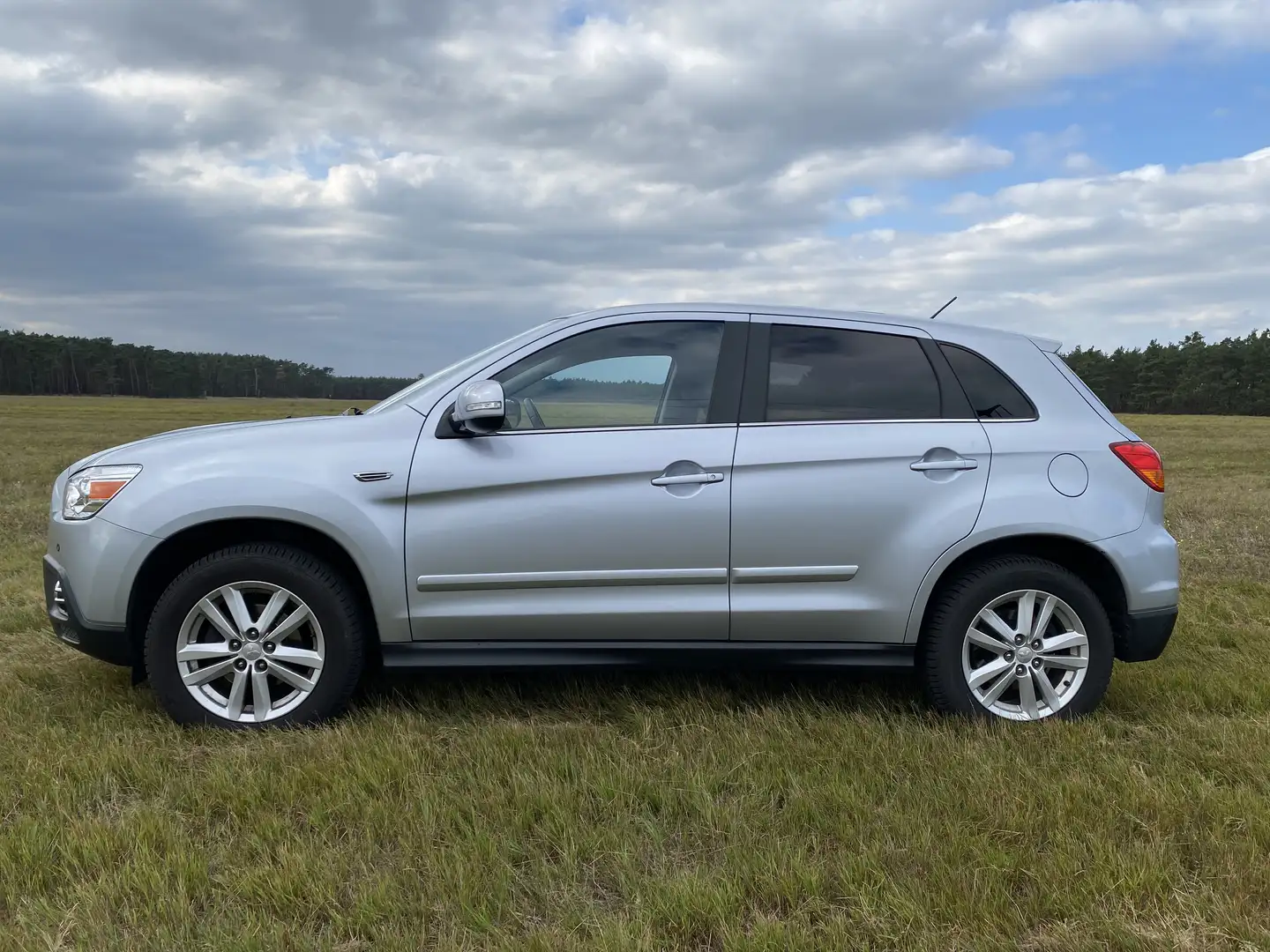 Mitsubishi ASX 1.6 2WD 35 Jahre TÜV neu, Kamera - 1